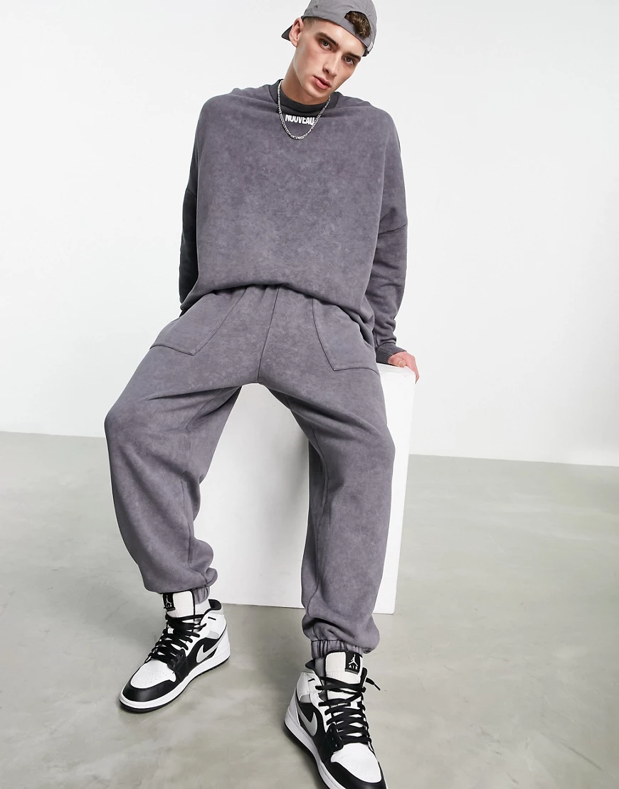 ASOS DESIGN – Jogginghose mit geradem Bein und Acid-Waschung in Schwarz, Ko günstig online kaufen