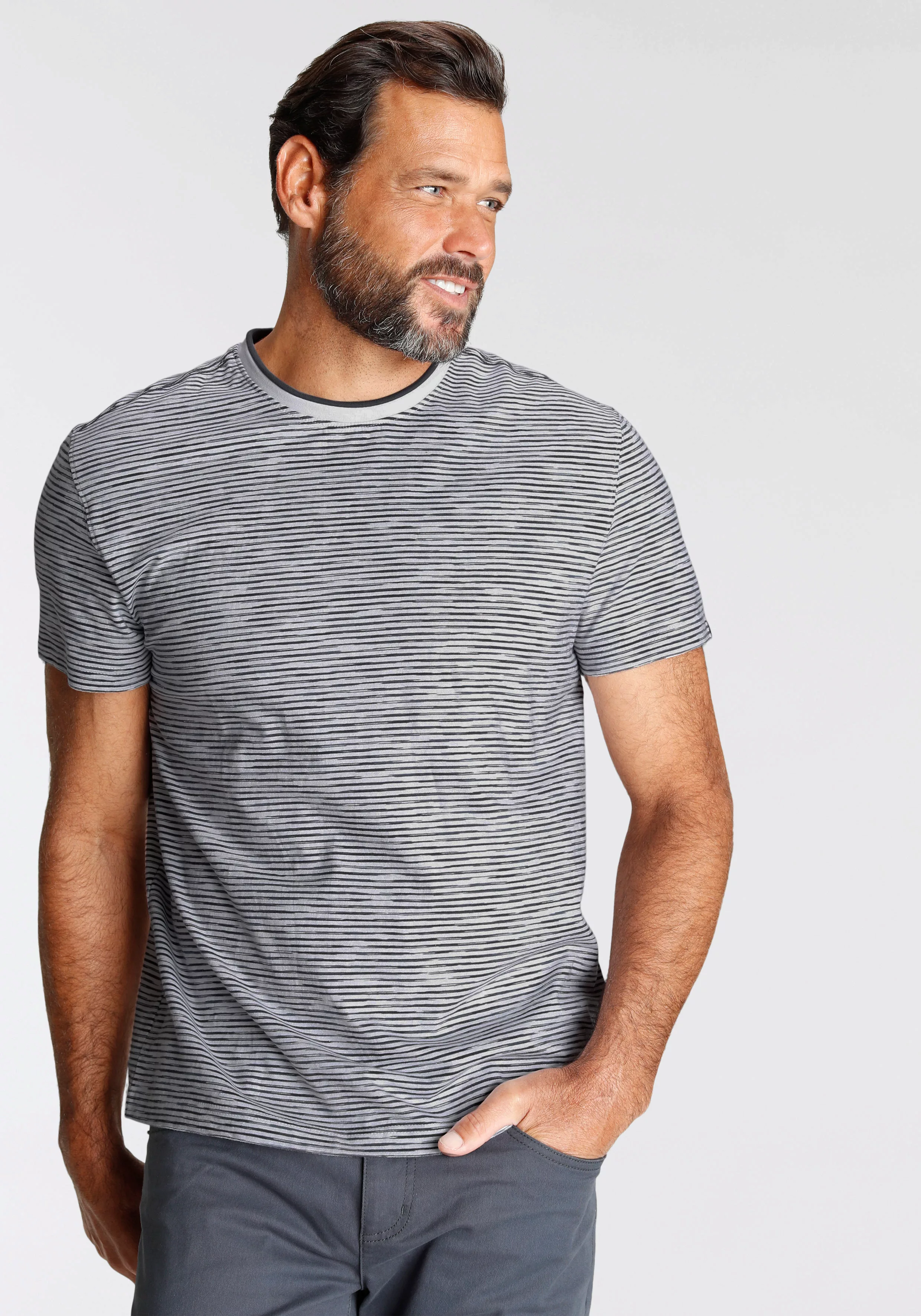 Arizona T-Shirt, mit modischen Streifen günstig online kaufen