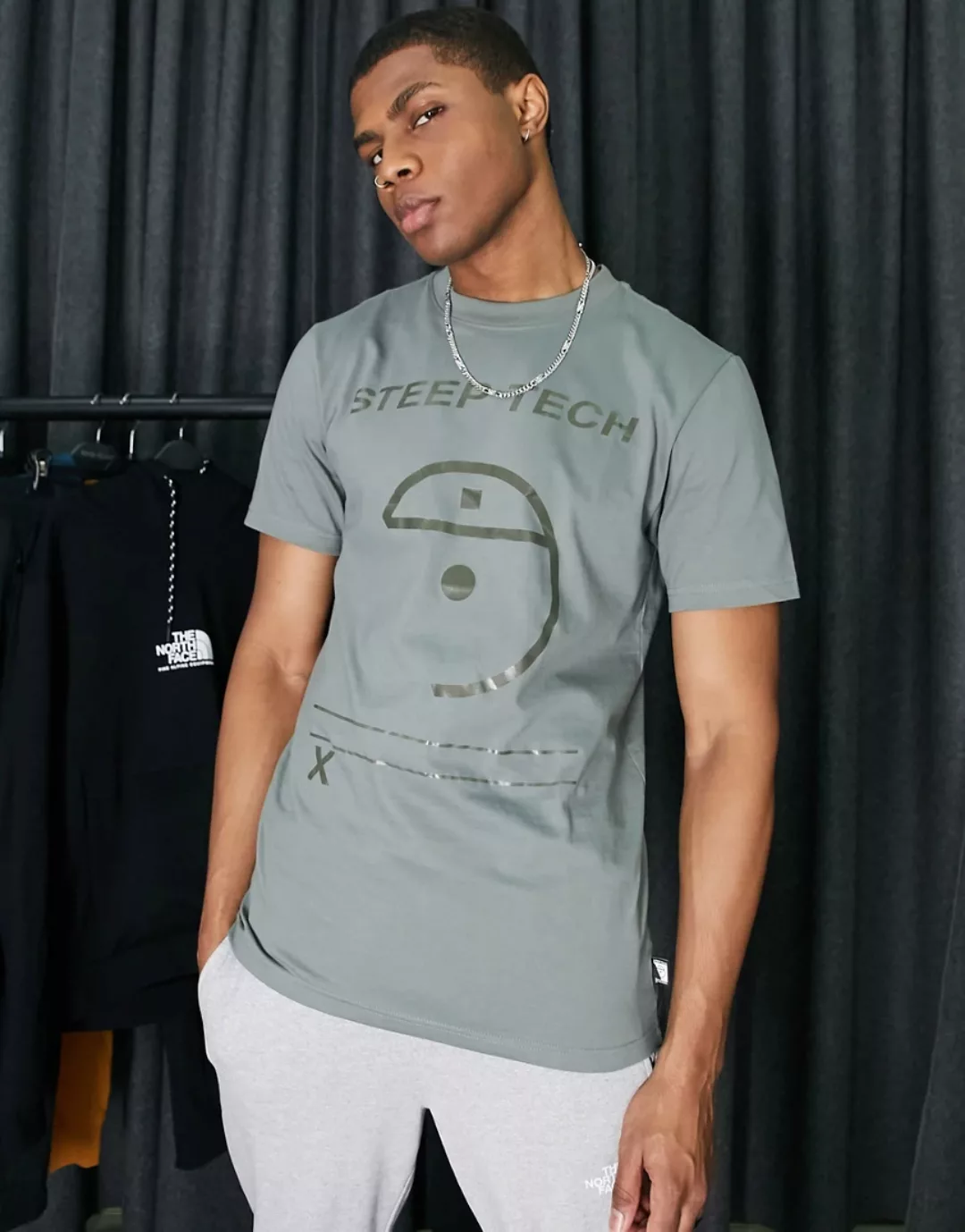 The North Face – Steep Tech – Leichtes T-Shirt in Grün günstig online kaufen