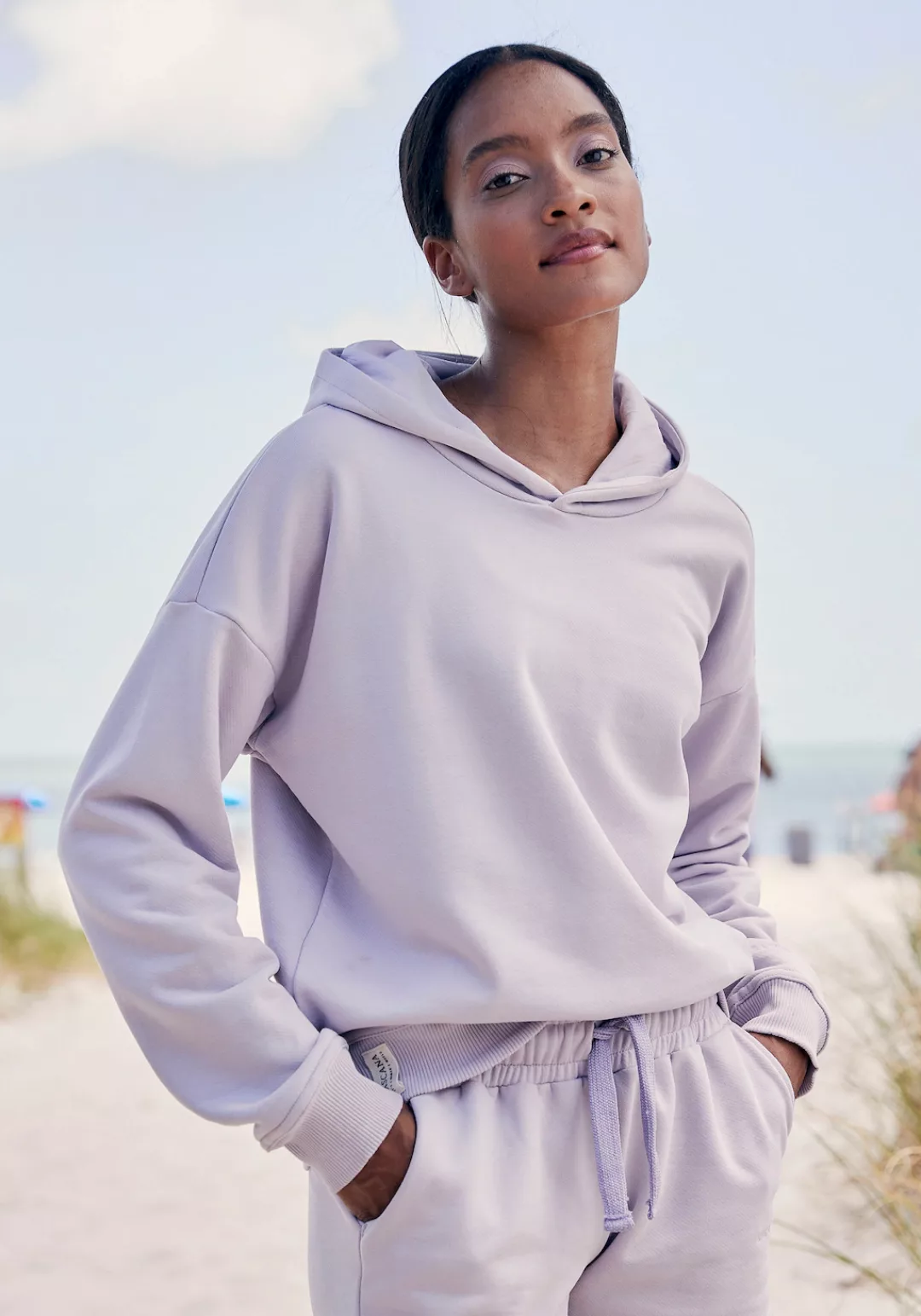 LASCANA Hoodie -Kapuzensweatshirt aus organischer Baumwolle, Loungewear, Lo günstig online kaufen