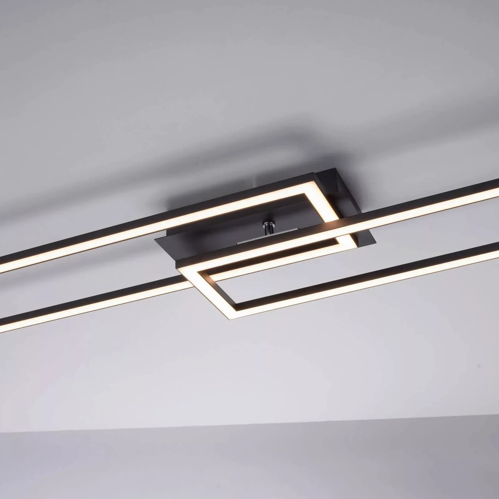LED-Deckenleuchte Iven, dim, schwarz, 101,6x19,8cm günstig online kaufen