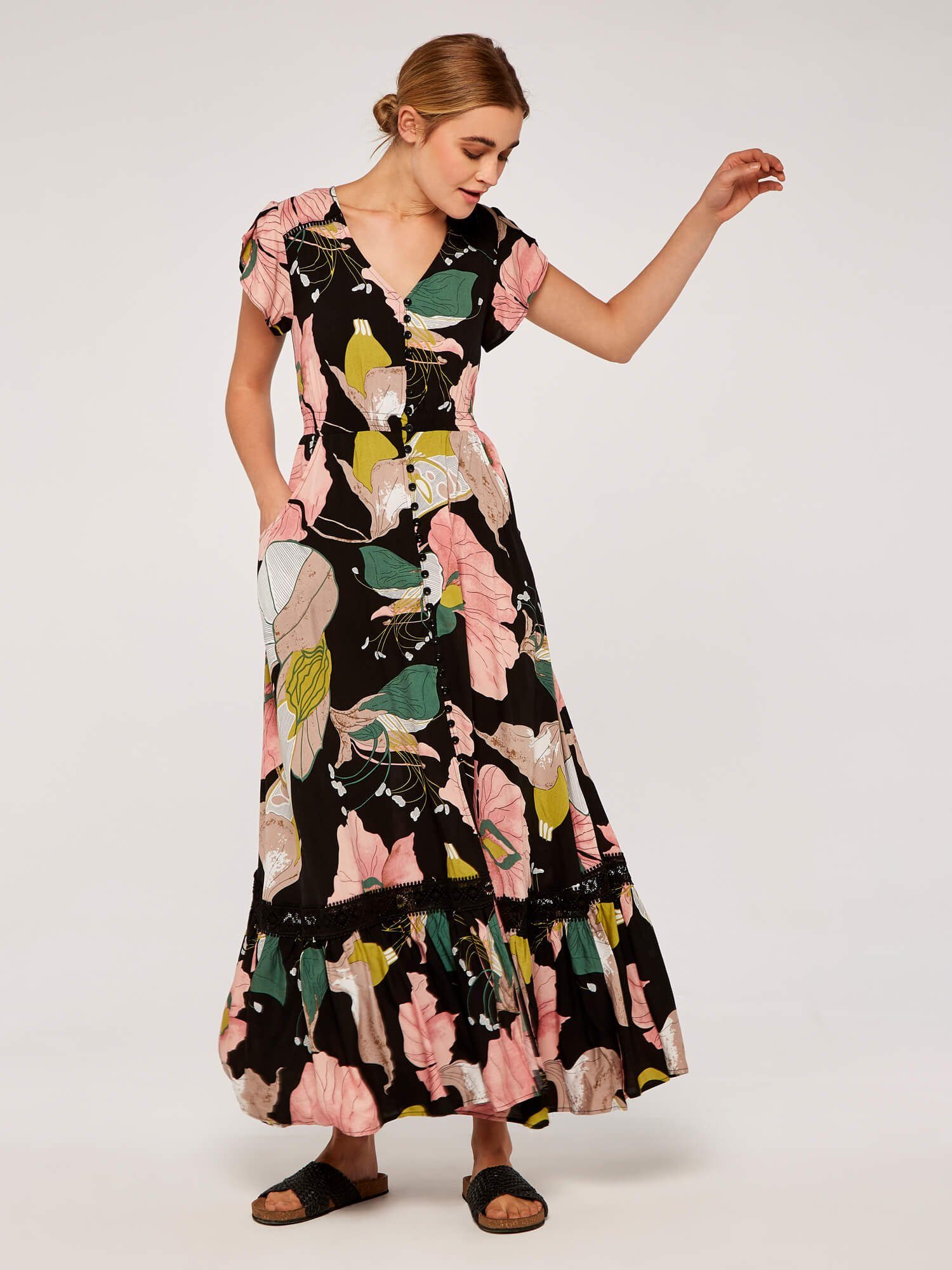 Apricot Maxikleid sommerliches Maxikleid, mit bestickter günstig online kaufen