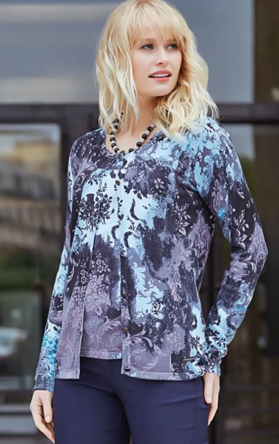 Passioni Cardigan Twinset mit abstraktem Blumen- und Strukturdruck in Blaut günstig online kaufen