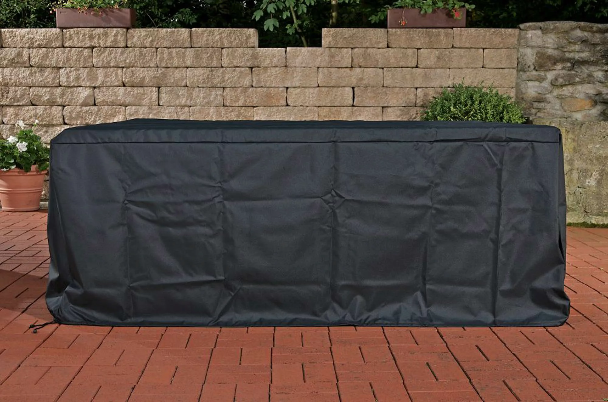 CLP Gartenmöbel-Schutzhülle 225x190x85 cm, wetterfeste Abdeckhaube günstig online kaufen