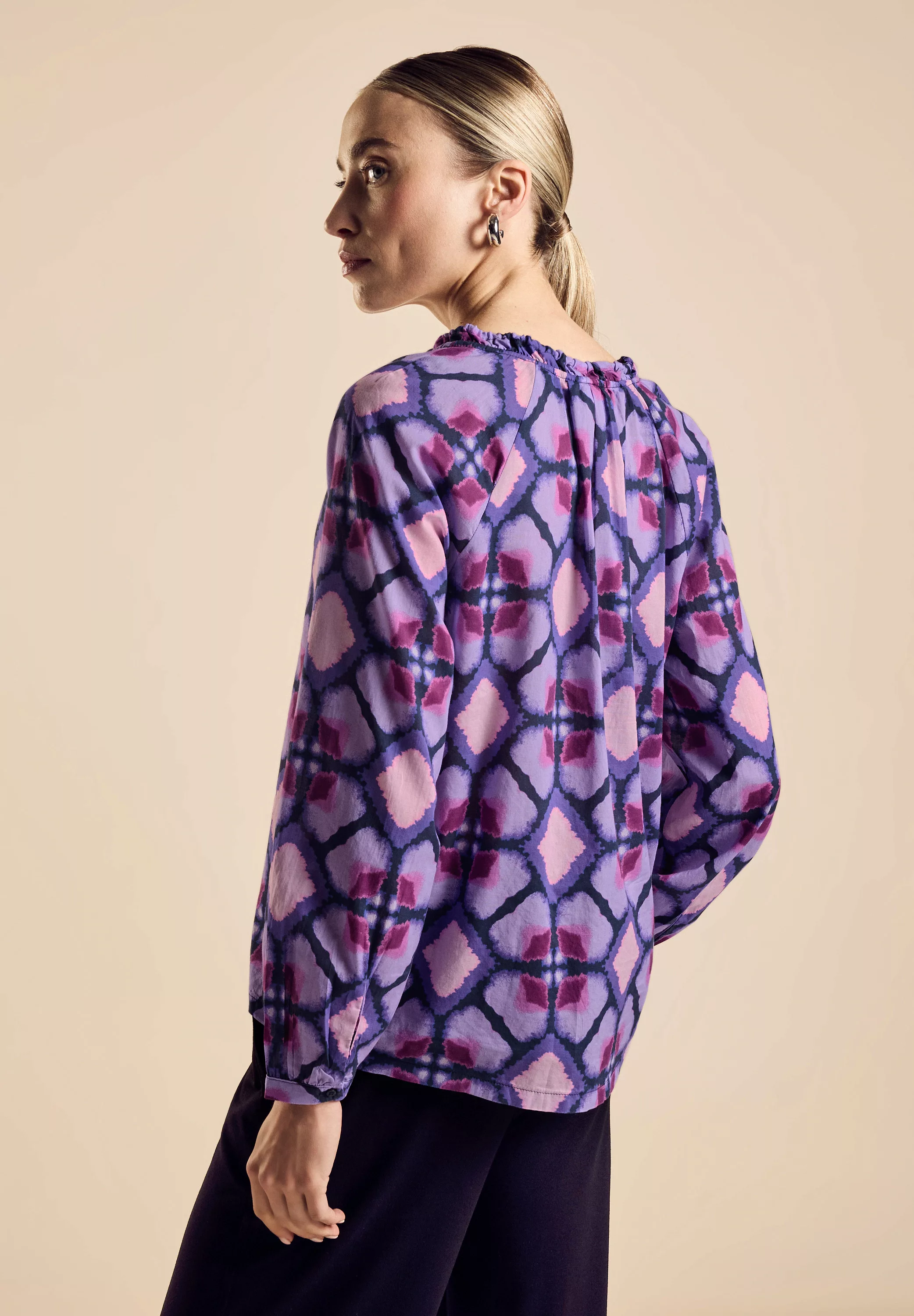 STREET ONE Langarmbluse, mit All-Over Print günstig online kaufen