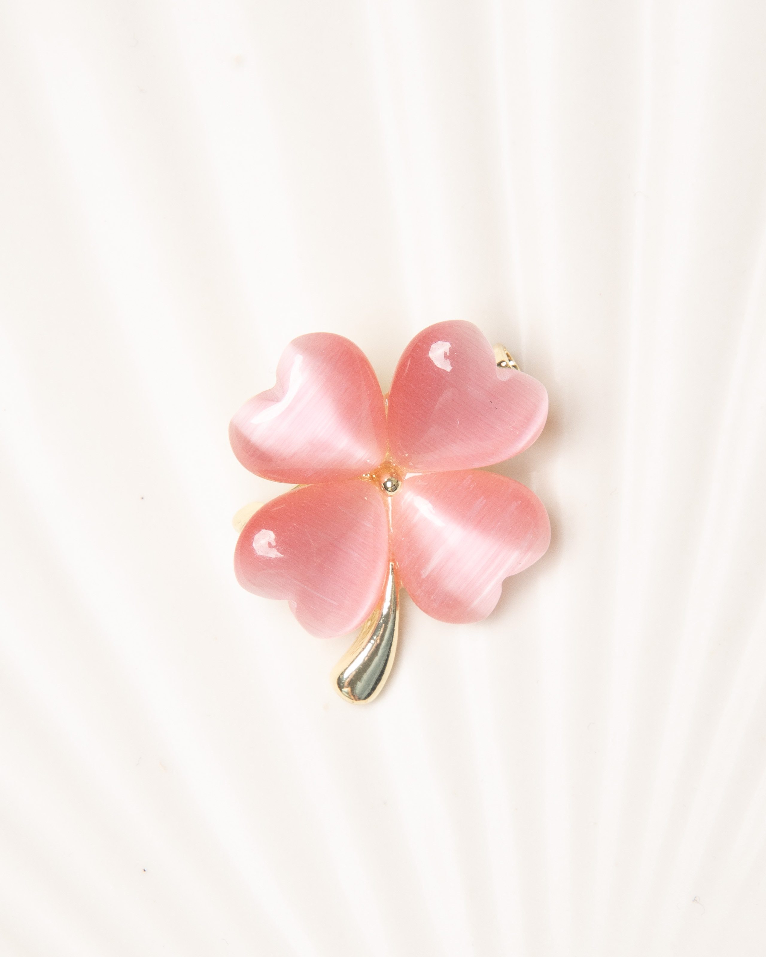 MayTree Brosche Brosche "Glücksklee", Perlmuttoptik, rosa günstig online kaufen