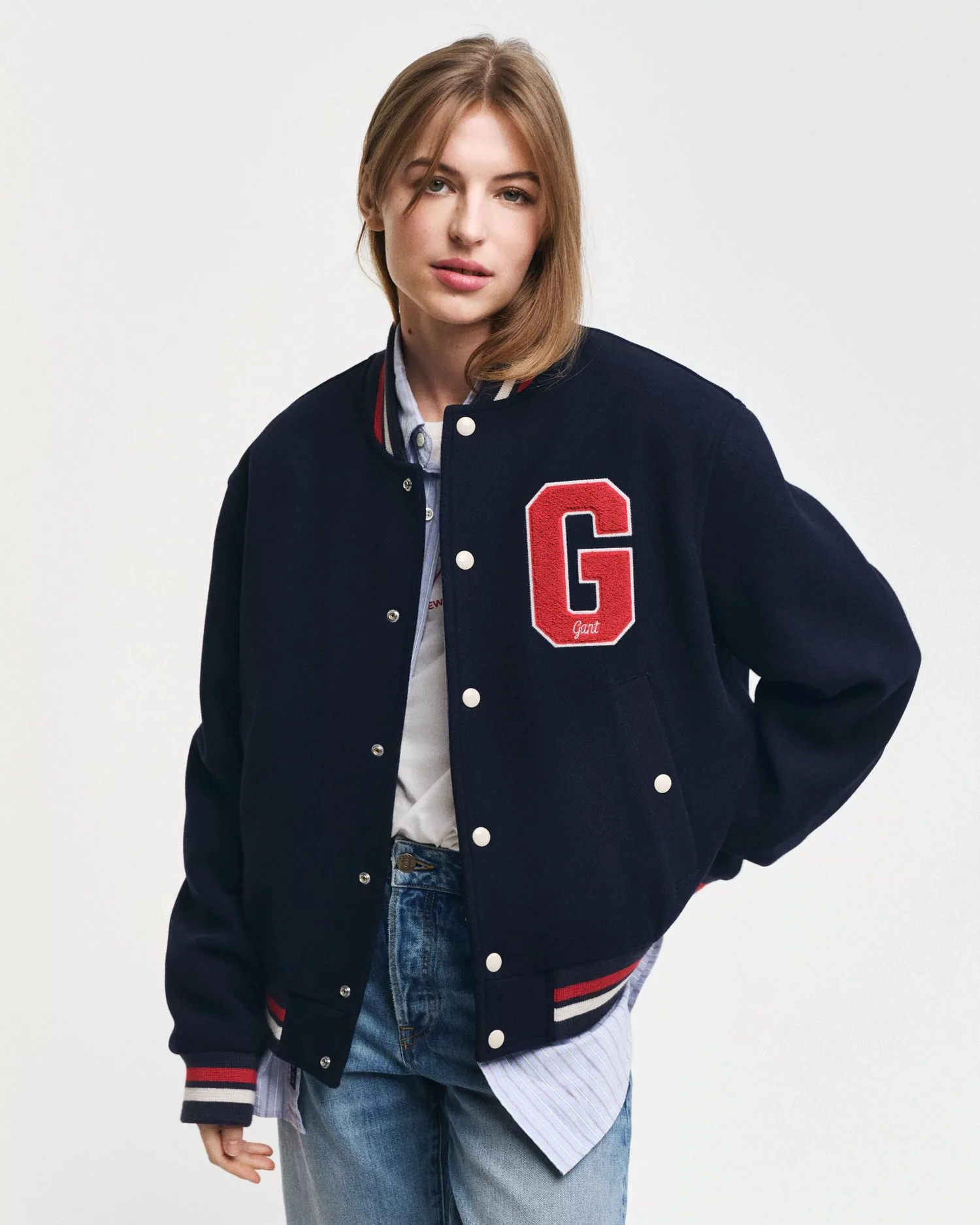 Gant Collegejacke WOOL MIX VARSITY JACKET auf Brust und Rücken prangen Badg günstig online kaufen