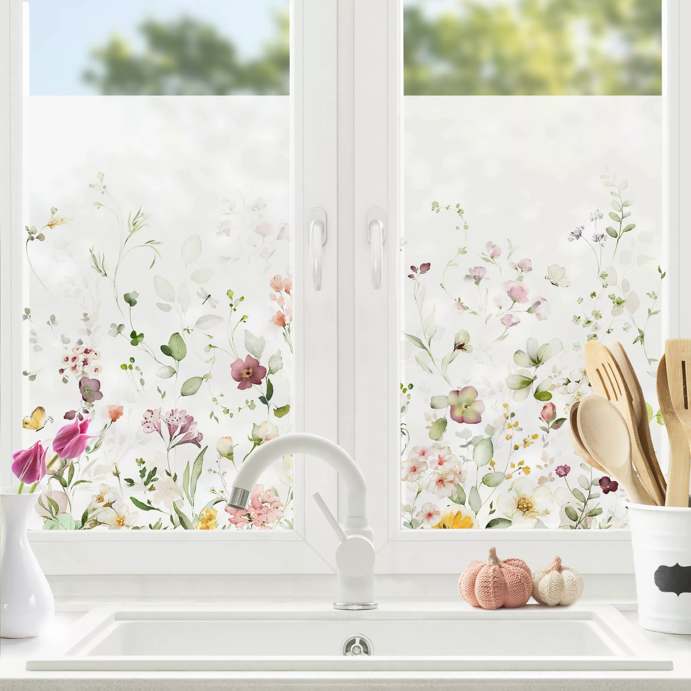 Fensterfolie Zartes Blütenarrangement günstig online kaufen
