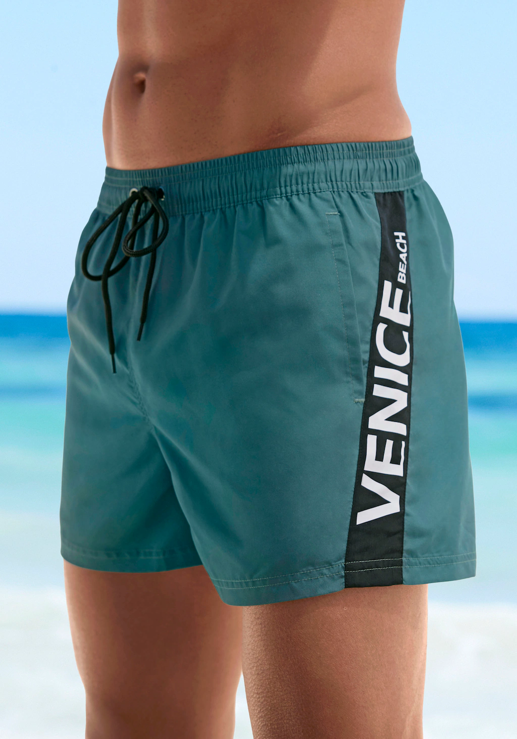 Venice Beach Badeshorts, mit großem Markenschriftzug günstig online kaufen