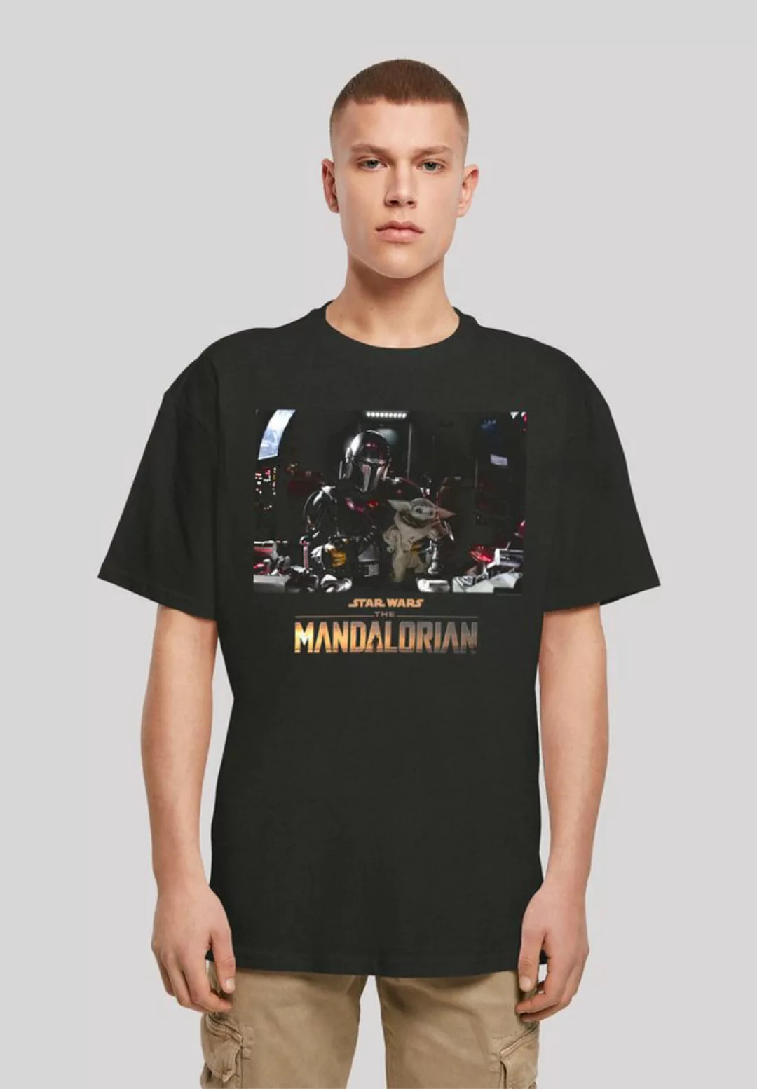 F4NT4STIC T-Shirt "Star Wars The Mandalorian The Child Poses", Print günstig online kaufen