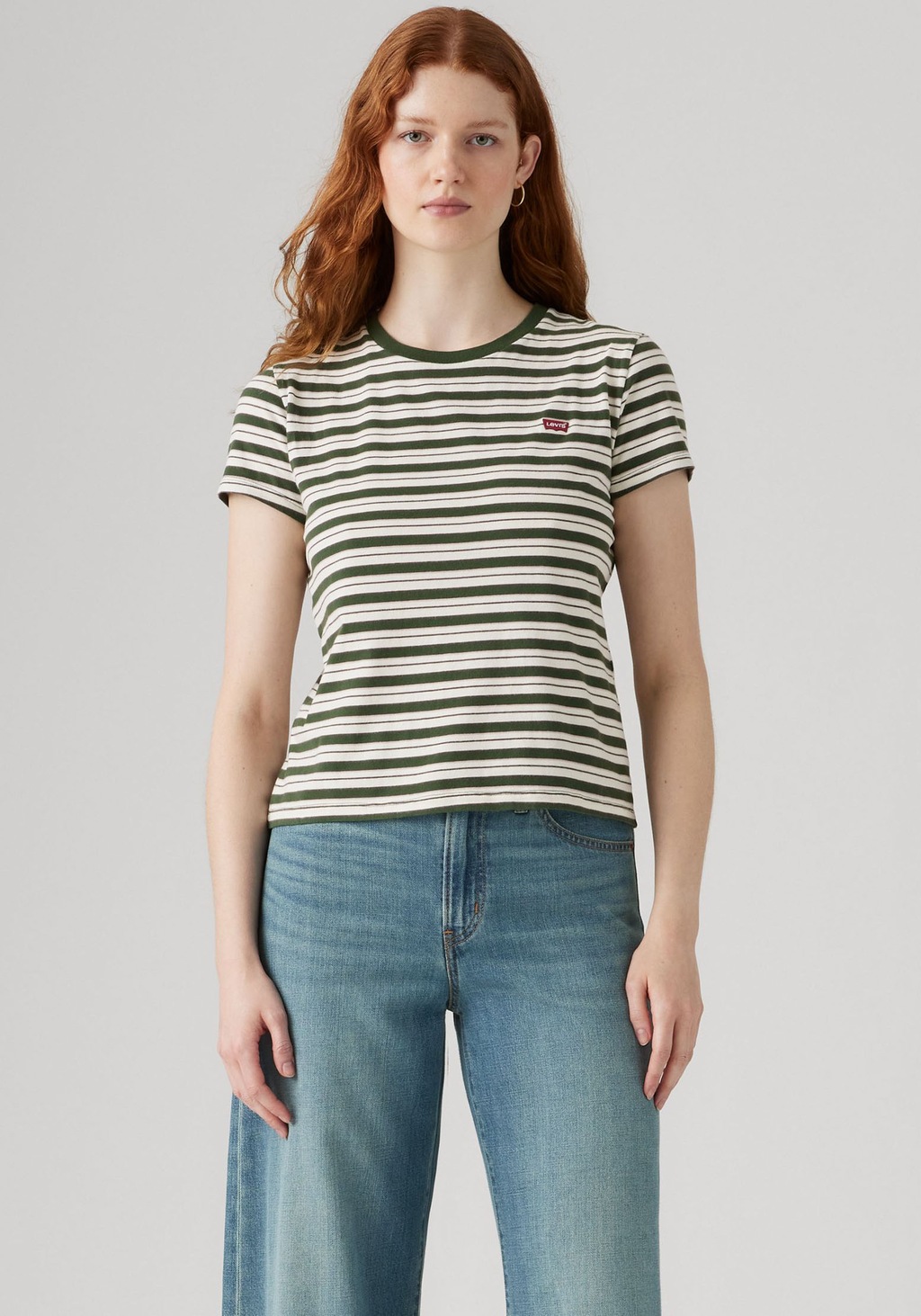 Levis T-Shirt "The perfect Tee", mit kleiner Logo-Stickerei günstig online kaufen