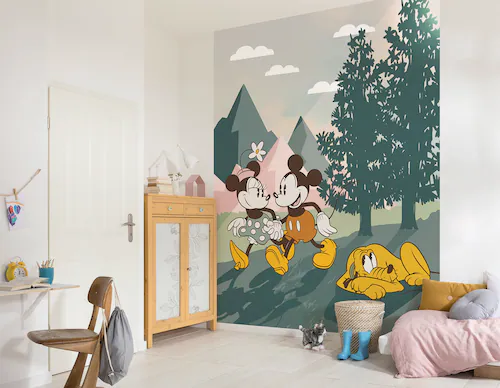 Komar Fototapete »Vlies Fototapete - Mickey & Minnie Embrace Nature - Größe günstig online kaufen