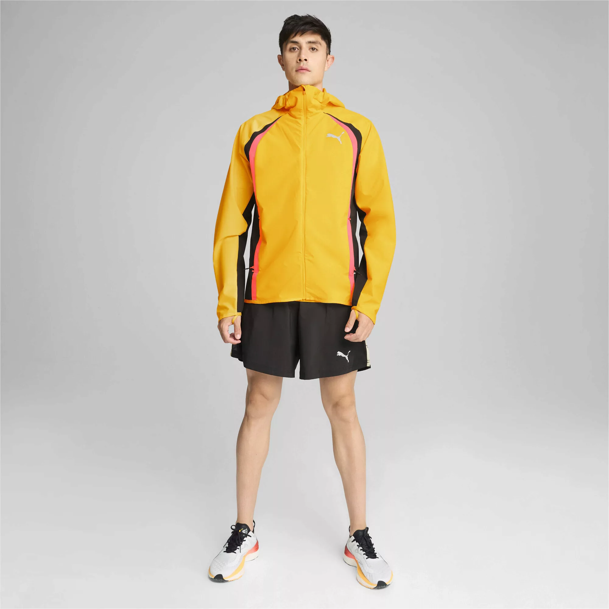 PUMA Regenjacke "PUMA RUN Regenjacke Herren" günstig online kaufen