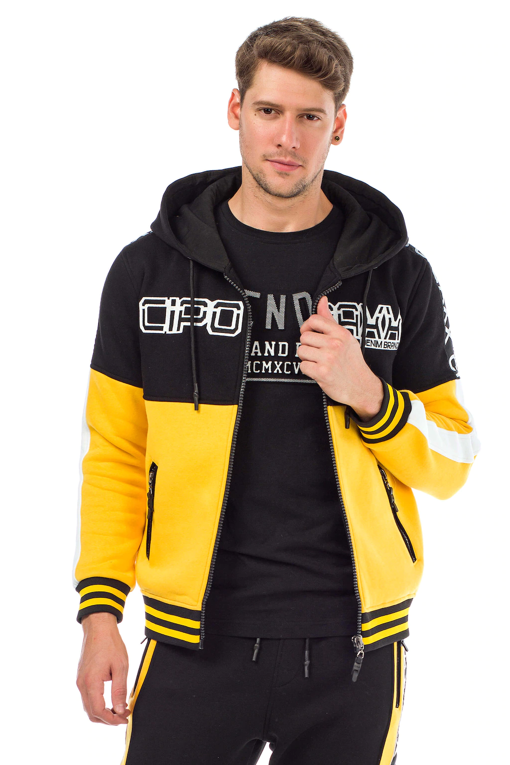 Cipo & Baxx Sweatjacke, mit Markendruck günstig online kaufen