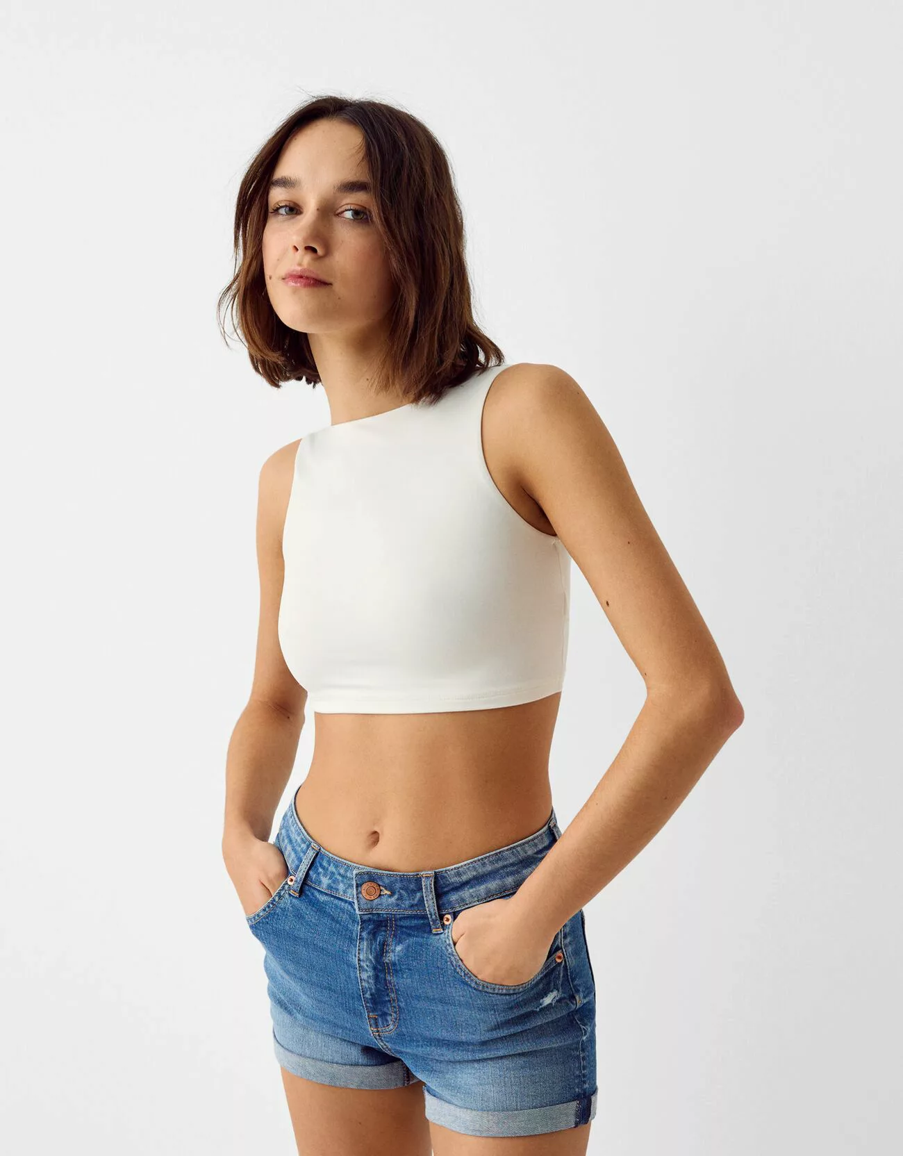 Bershka Jeansshorts Mit Roll-Up Damen 36 Ausgewaschenes Blau günstig online kaufen