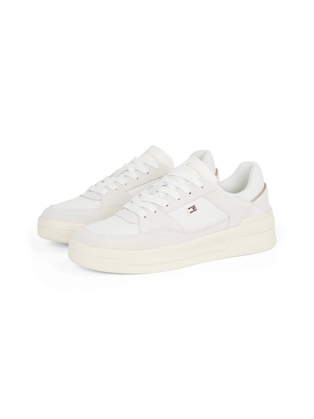 Tommy Hilfiger Plateausneaker "ESSENTIAL BASKET SNEAKER", Freizeitschuh, Ha günstig online kaufen