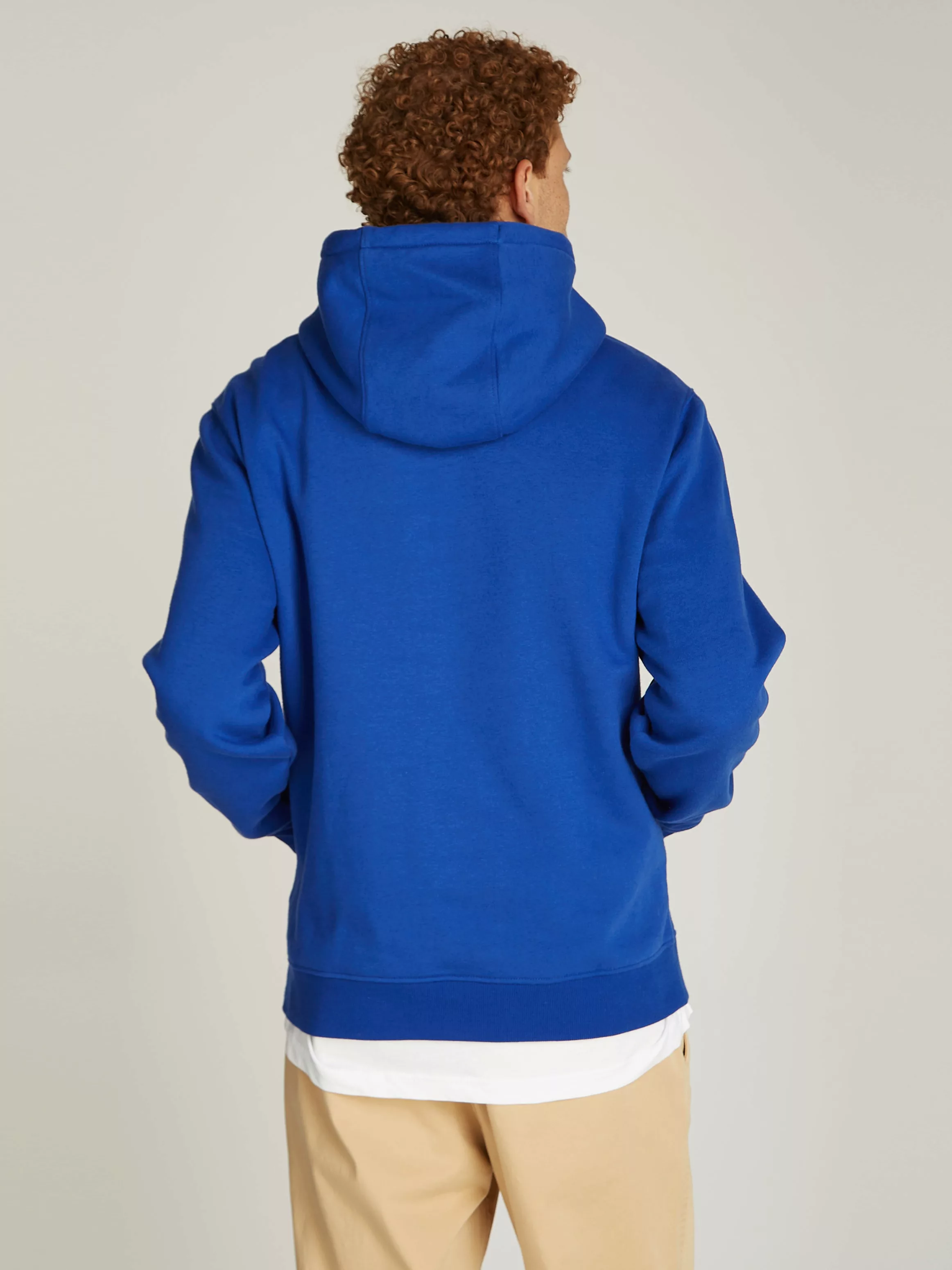 Tommy Jeans Sweatshirt TJM REG S FLAG HOODIE mit bestickten Markenlogo auf günstig online kaufen