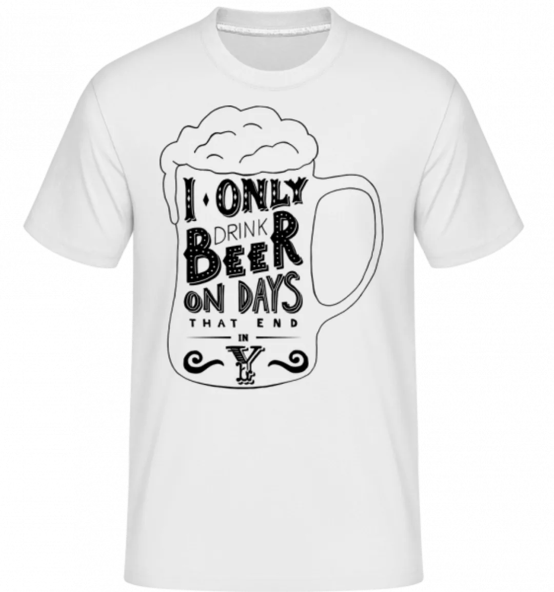 I Drink Beer · Shirtinator Männer T-Shirt günstig online kaufen