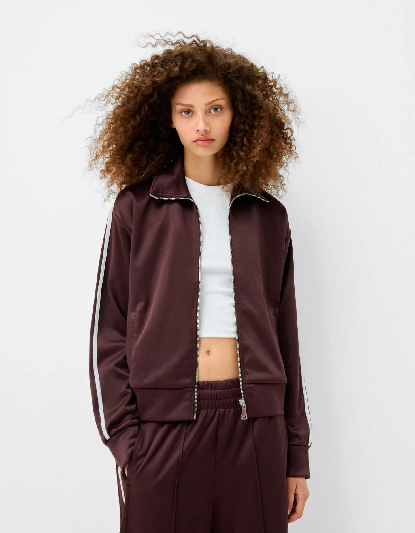 Bershka Sweatshirt In Satinoptik Mit Reißverschluss Damen M Violett günstig online kaufen