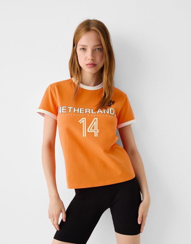 Bershka Sportliches Kurzarm-T-Shirt Mit Kontrasten Damen Xl Orange günstig online kaufen