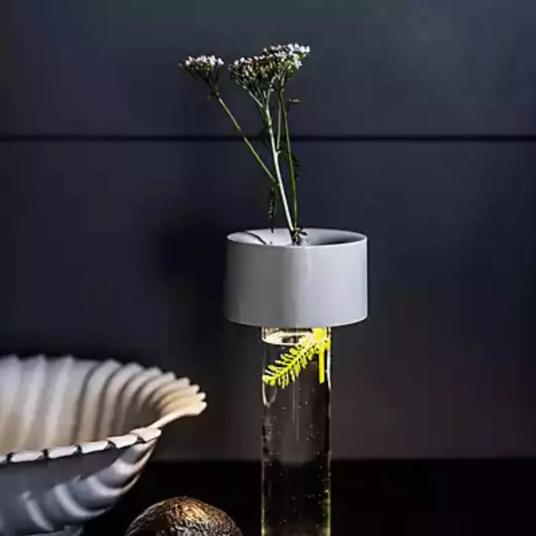 Foscarini LED-Akku-Tischleuchte Fleur, weiß günstig online kaufen