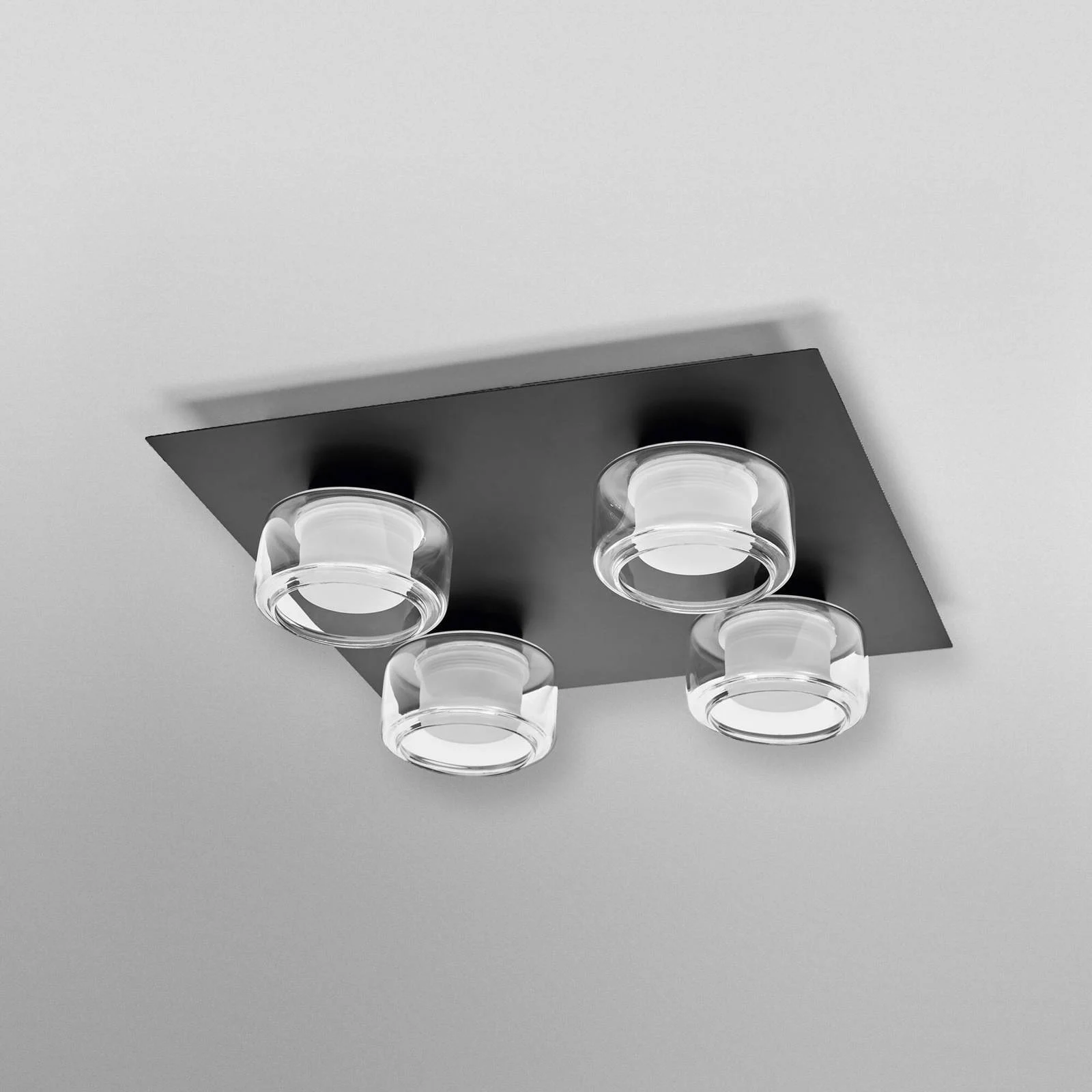 OSRAM LED-Deckenlampe ORBIS FLAME, schwarz, 4-flg., CCT IP44 günstig online kaufen
