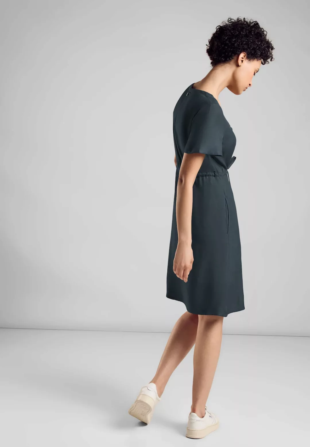 STREET ONE Sommerkleid mit Tunnelzug an der Taille günstig online kaufen