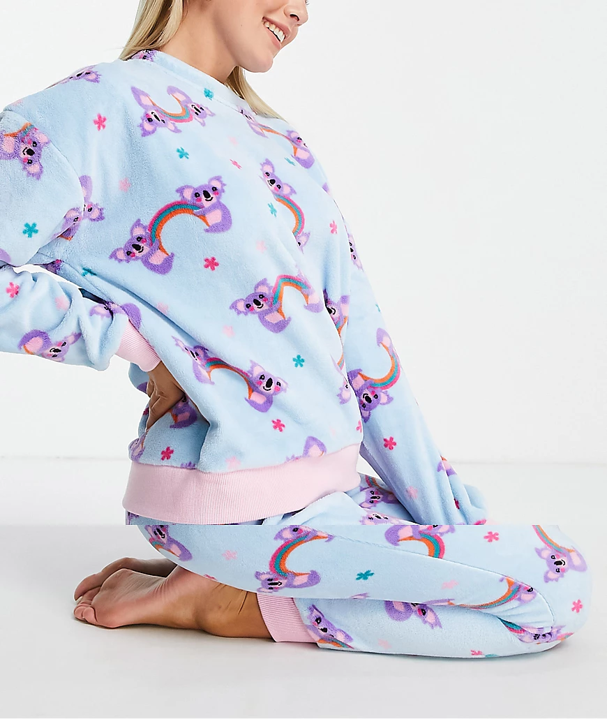 Chelsea Peers – Pyjama aus Fleece mit Regenbogen-Koala-Print-Blau günstig online kaufen