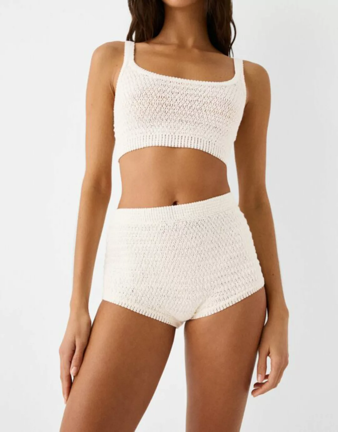 Bershka Häkelshorts Damen M-L Rohweiß günstig online kaufen