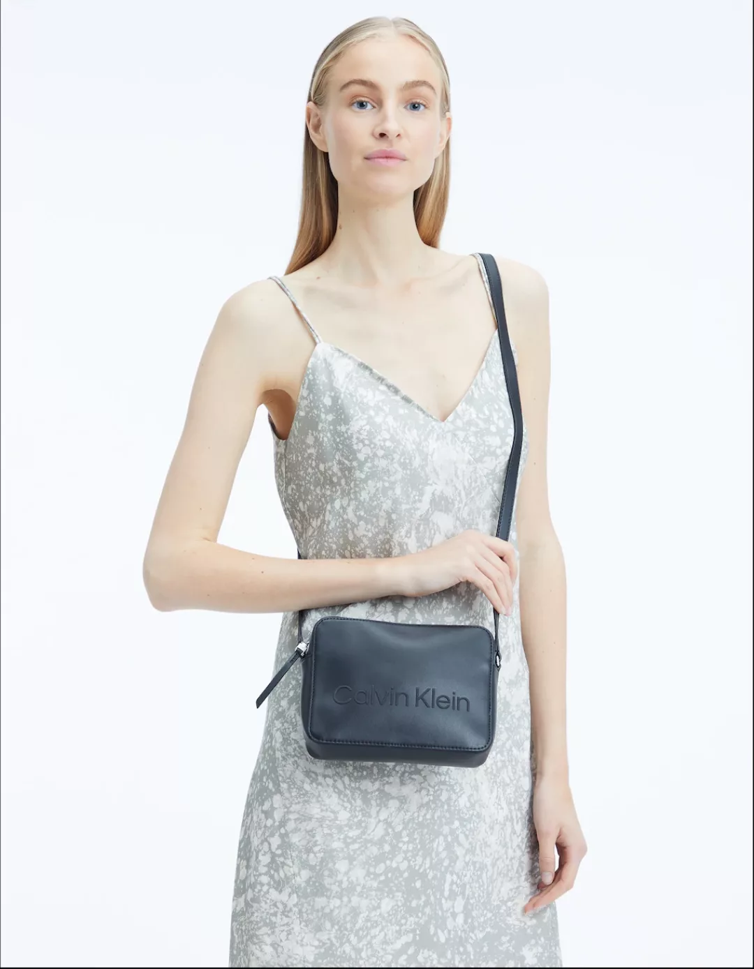 Calvin Klein Mini Bag "CK SET CAMERA BAG", in schlichtem Design Handtasche günstig online kaufen