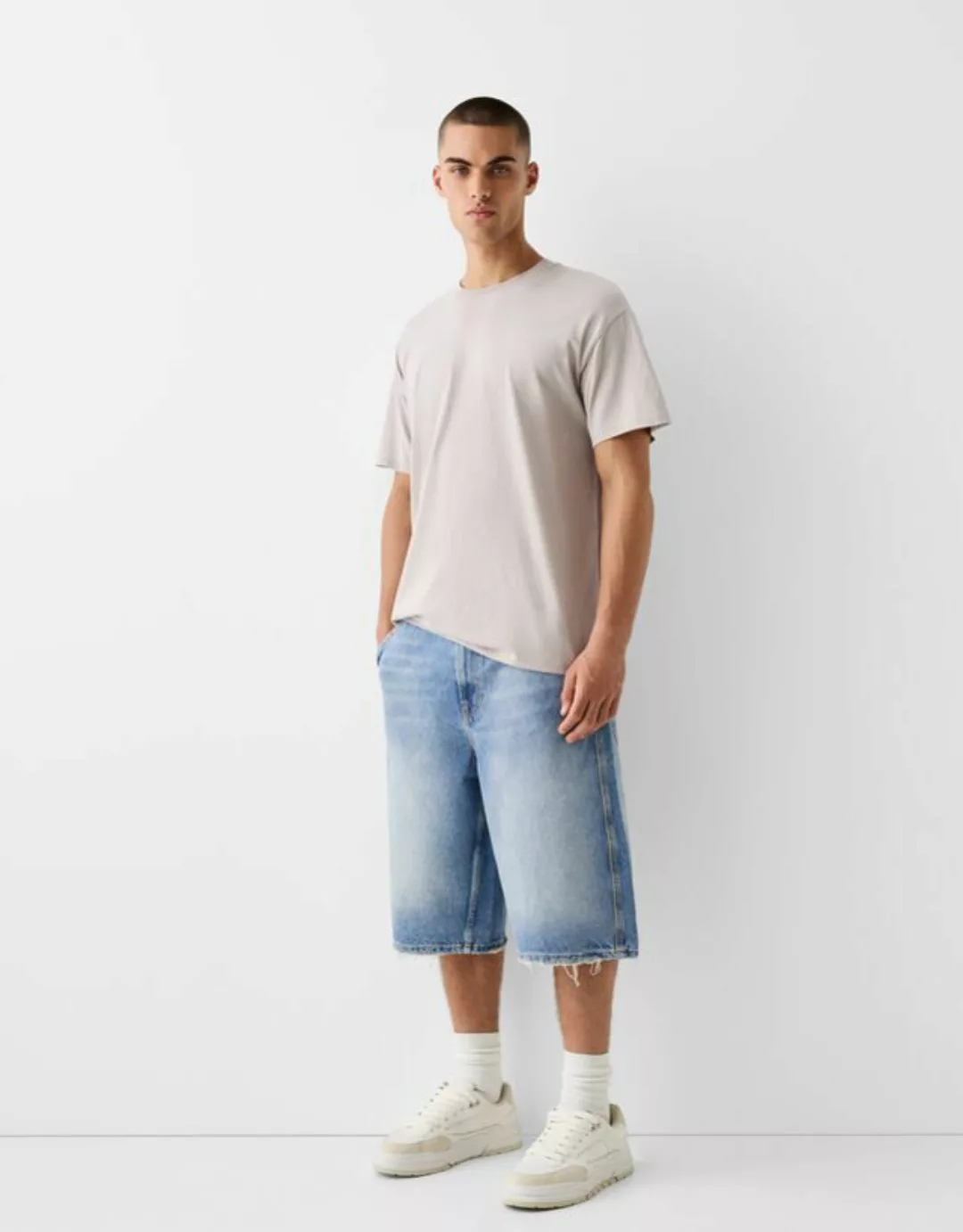 Bershka Skater-Denim-Bermudas Damen 42 Ausgewaschenes Blau günstig online kaufen