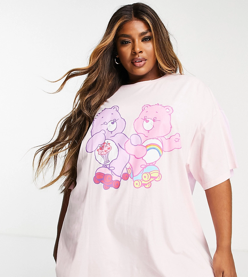 ASOS DESIGN Curve – Glücksbärchis – Wendbares Schlaf-T-Shirt in Rosa und Fl günstig online kaufen