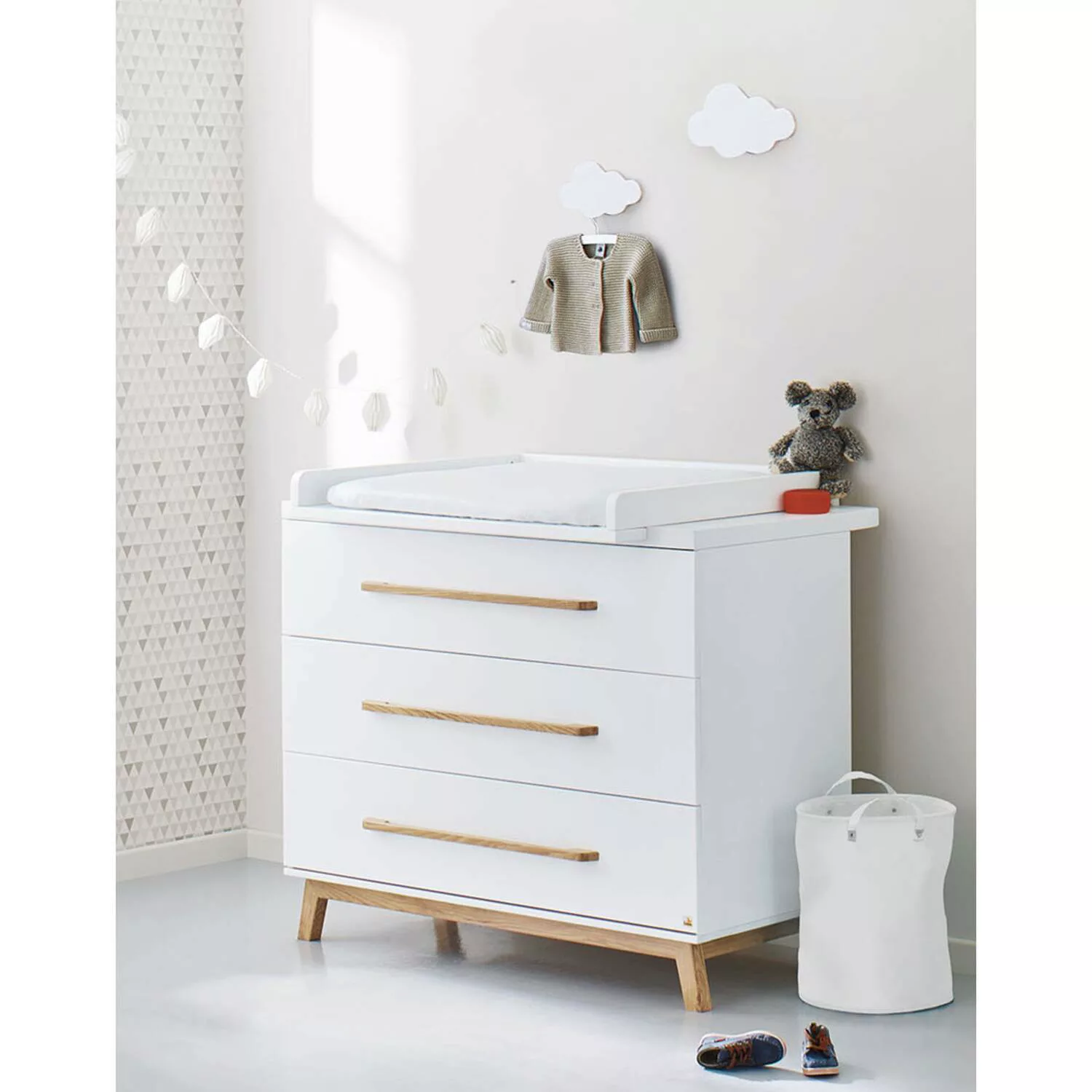 Babyzimmer Wickelkommode in weiß edelmatt RIJEKA-134 mit Wickelaufsatz, B/H günstig online kaufen