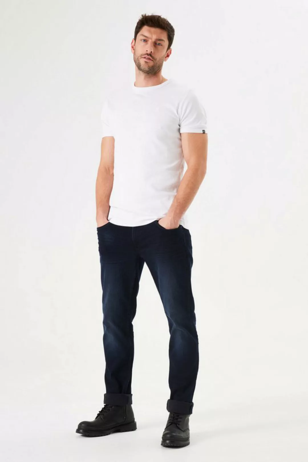 Garcia Tapered-fit-Jeans Russo 611 günstig online kaufen