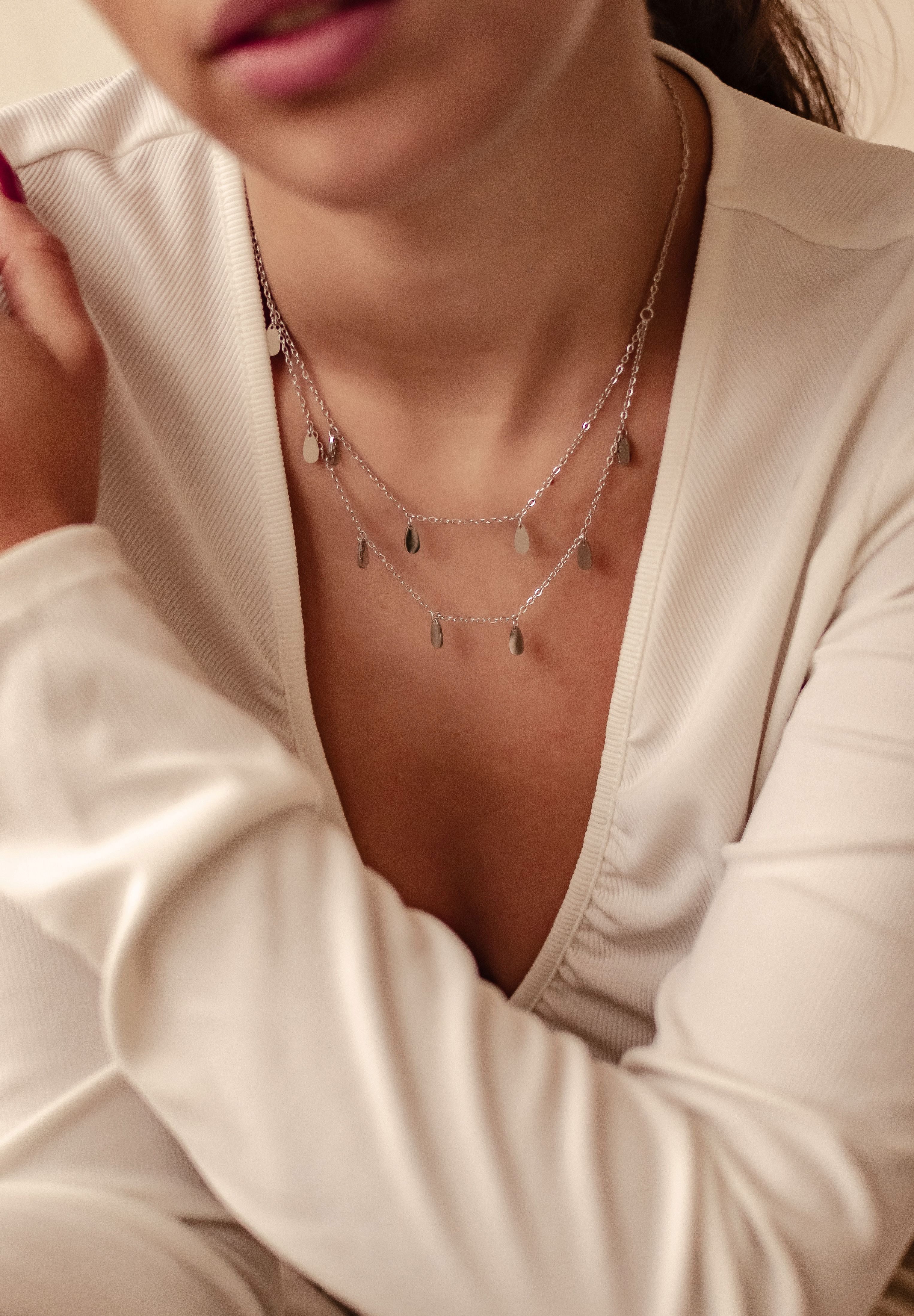 Hey Happiness Collier Mehrsträngig mit Tropfenanhängern, günstig online kaufen