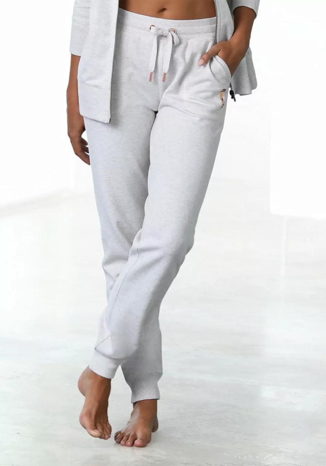 Bench. Loungewear Loungehose, mit aufgesetzten Taschen, Loungewear günstig online kaufen