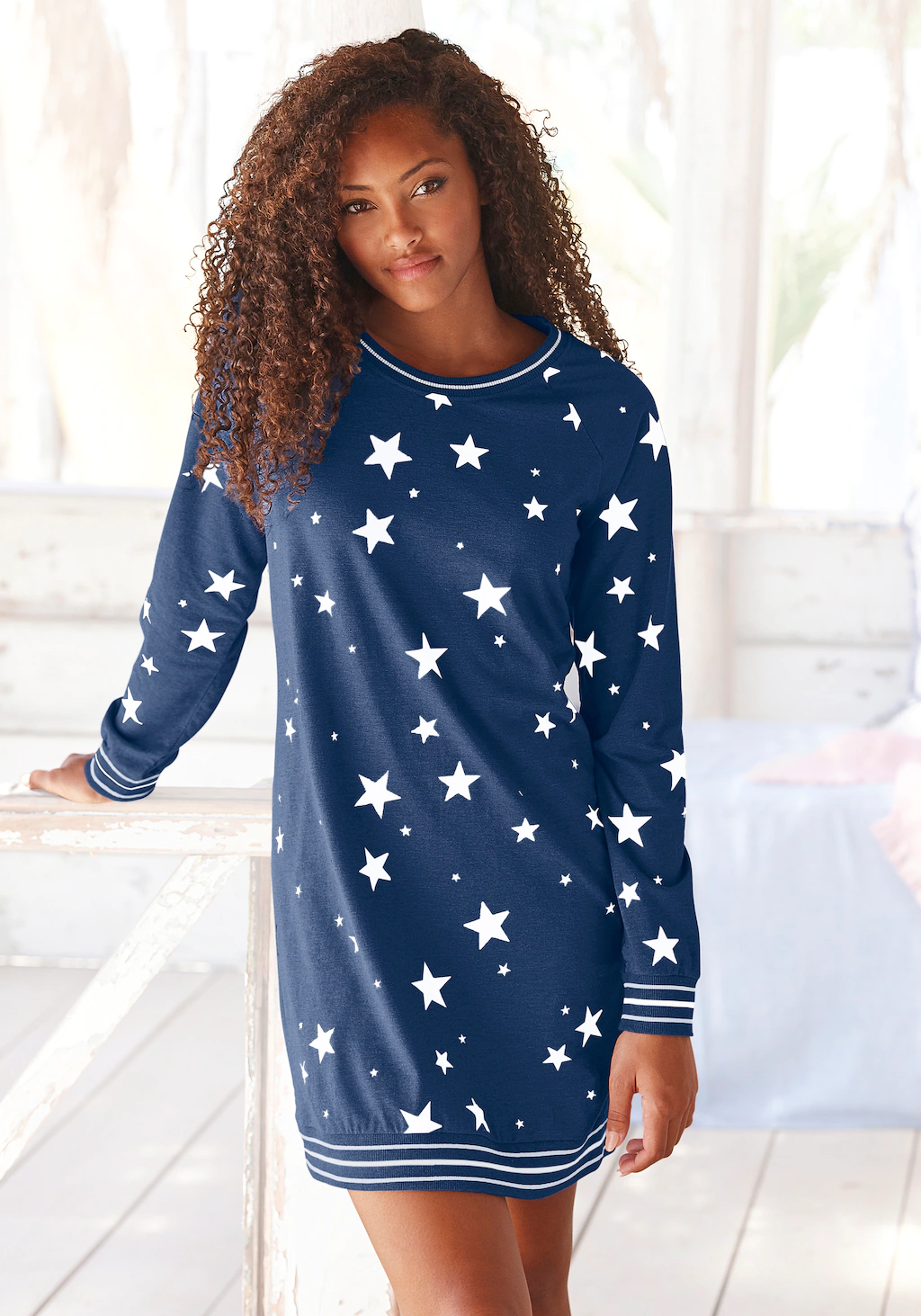 Vivance Dreams Sleepshirt, mit angesagtem Sternedruck günstig online kaufen