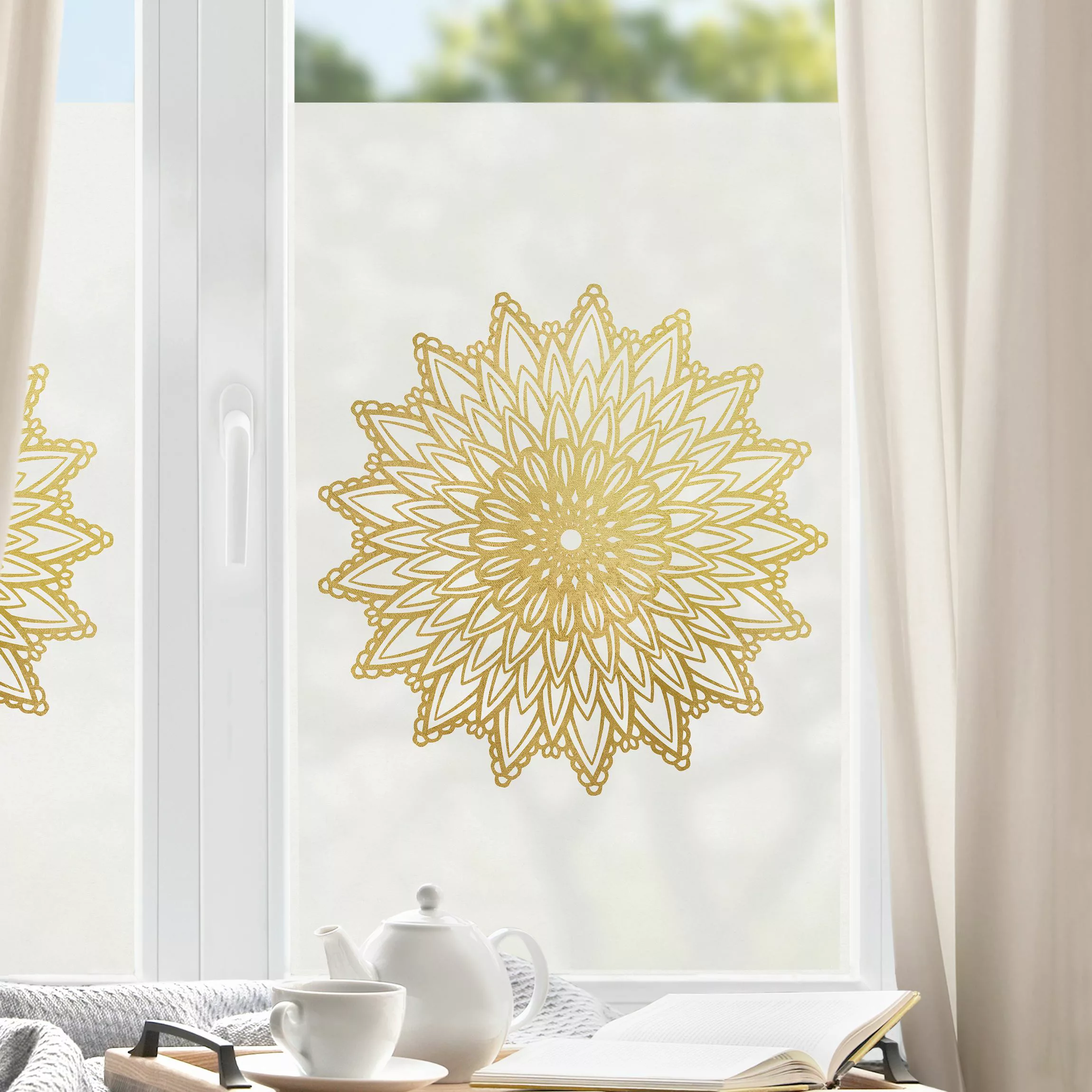 Fensterfolie Mandala Sonne Illustration weiß gold günstig online kaufen