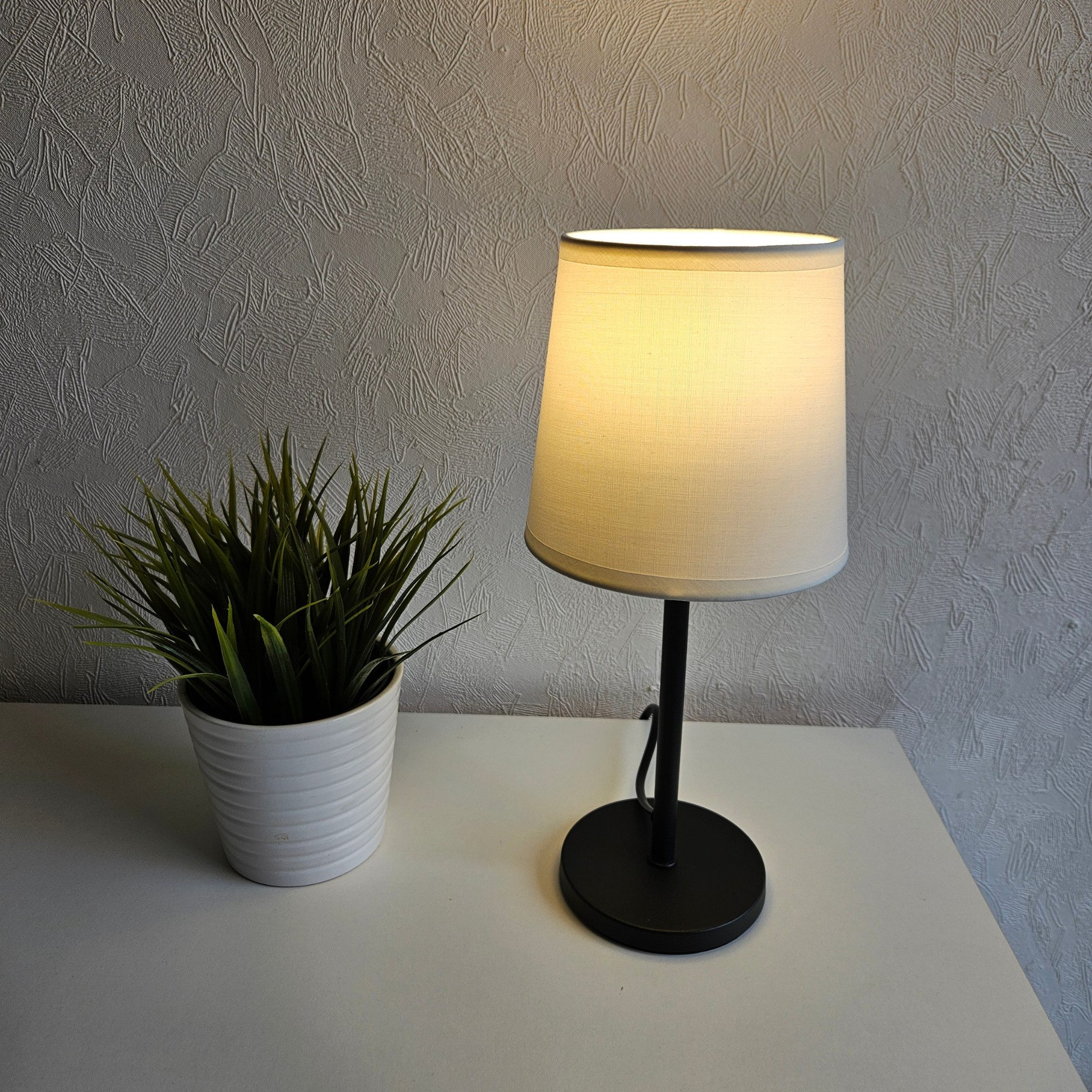 Lichthandel Hoch LED Tischleuchte Nachttischlampe Nachttischleuchte günstig online kaufen