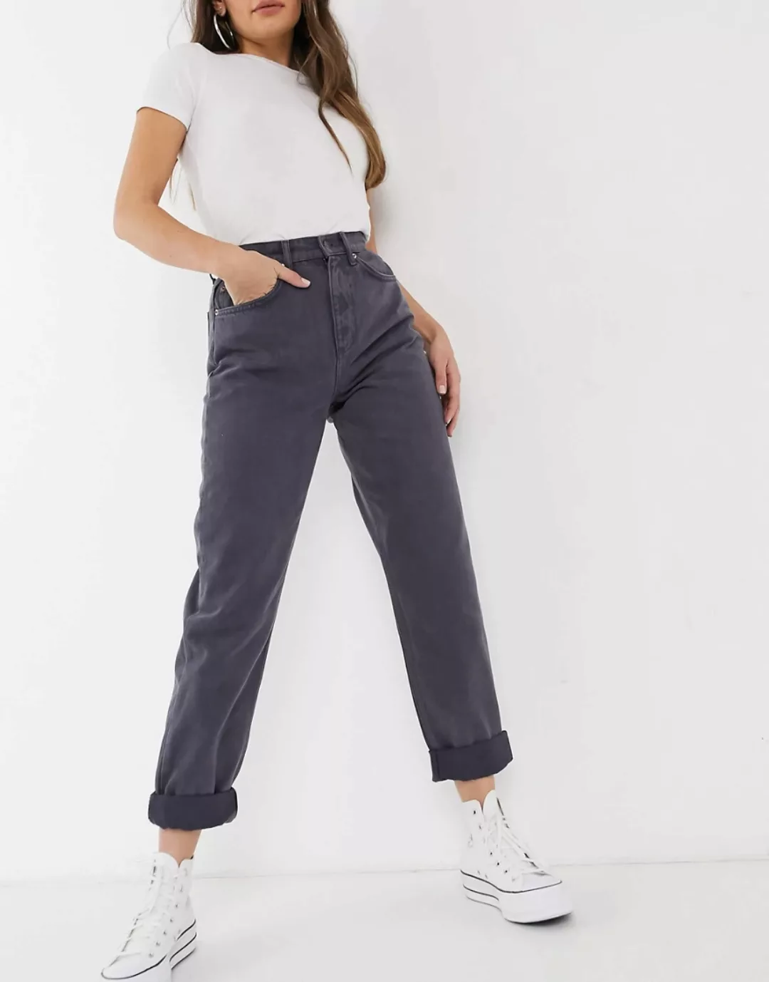 ASOS DESIGN – Lässige Mom-Jeans mit hohem Bund in Stahl-Violett günstig online kaufen