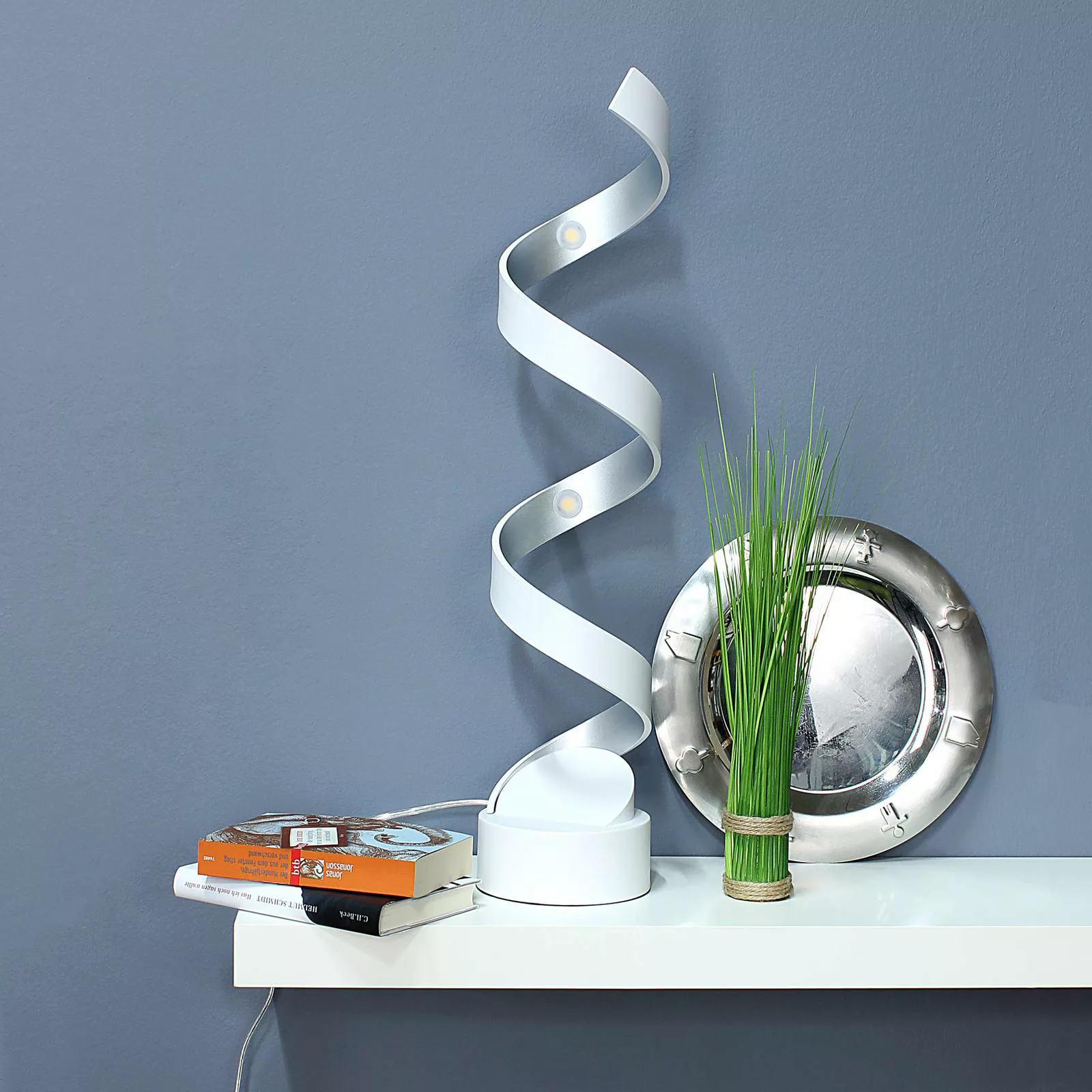 LED-Tischleuchte Helix, Höhe 66 cm, weiß-silber günstig online kaufen