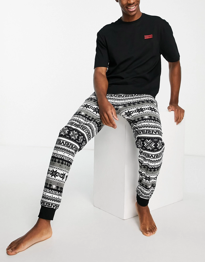 River Island – Pyjama-Set mit mehrfarbigem Fairisle-Muster-Schwarz günstig online kaufen