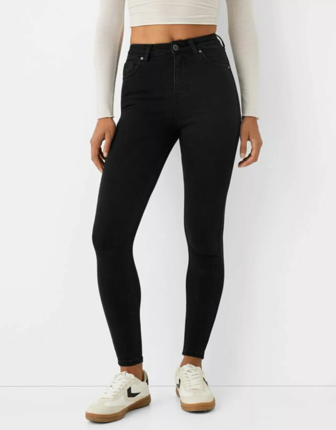 Bershka Skinny-Jeans Mit Sehr Hohem Bund Damen 40 Schwarz günstig online kaufen