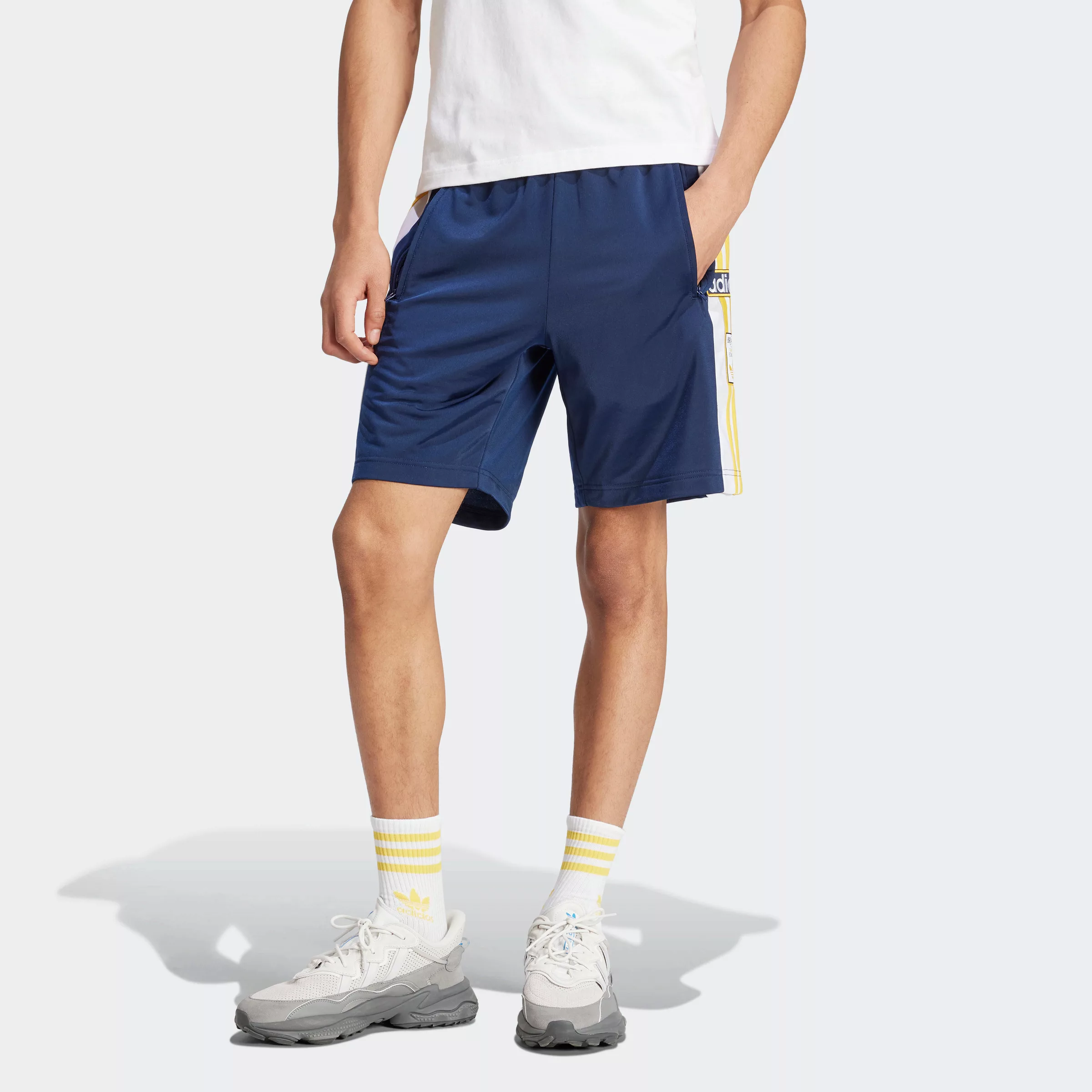 adidas Originals Shorts "ADIBREAK SHORT", (1 tlg.) günstig online kaufen