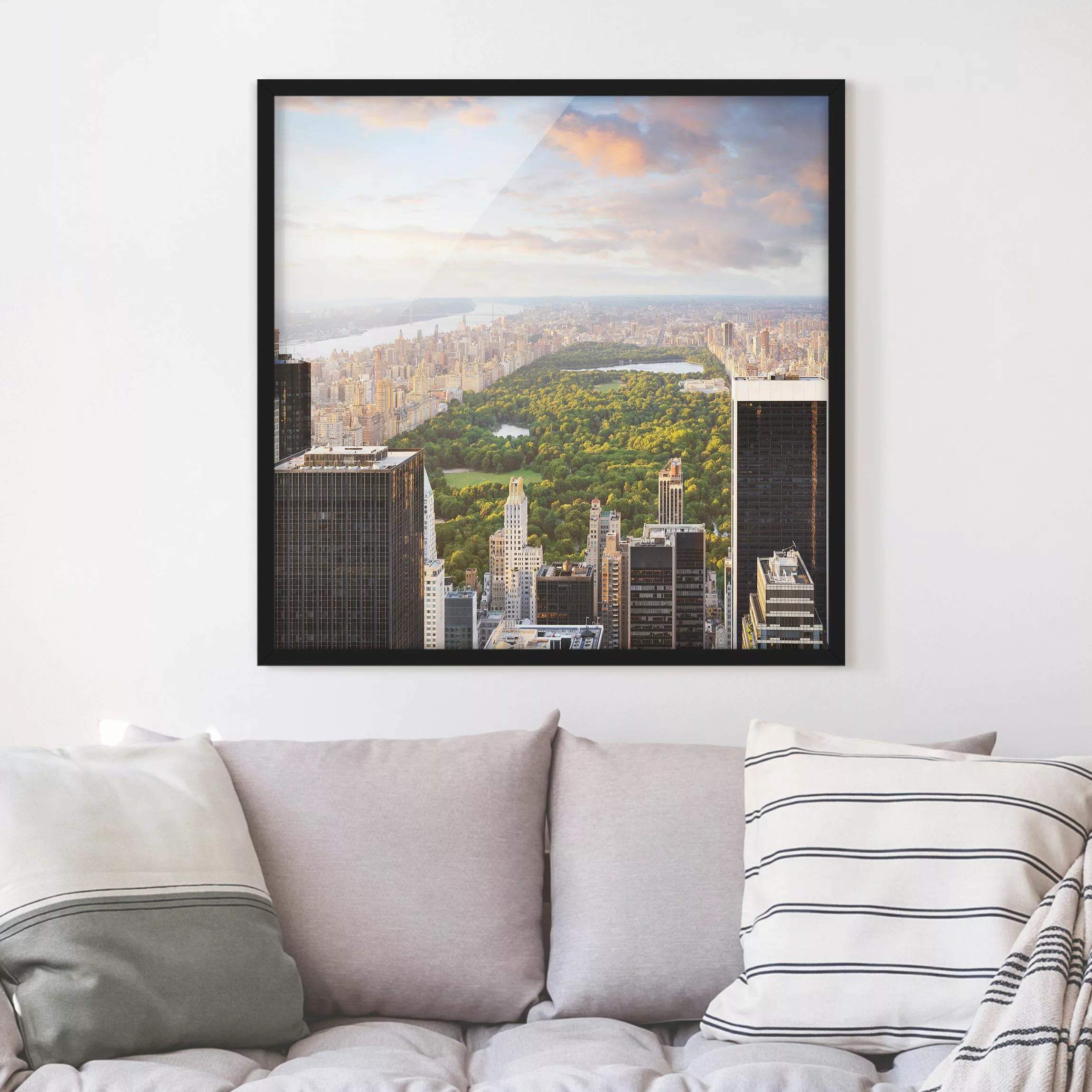 Bild mit Rahmen Architektur & Skyline - Quadrat Blick über den Central Park günstig online kaufen