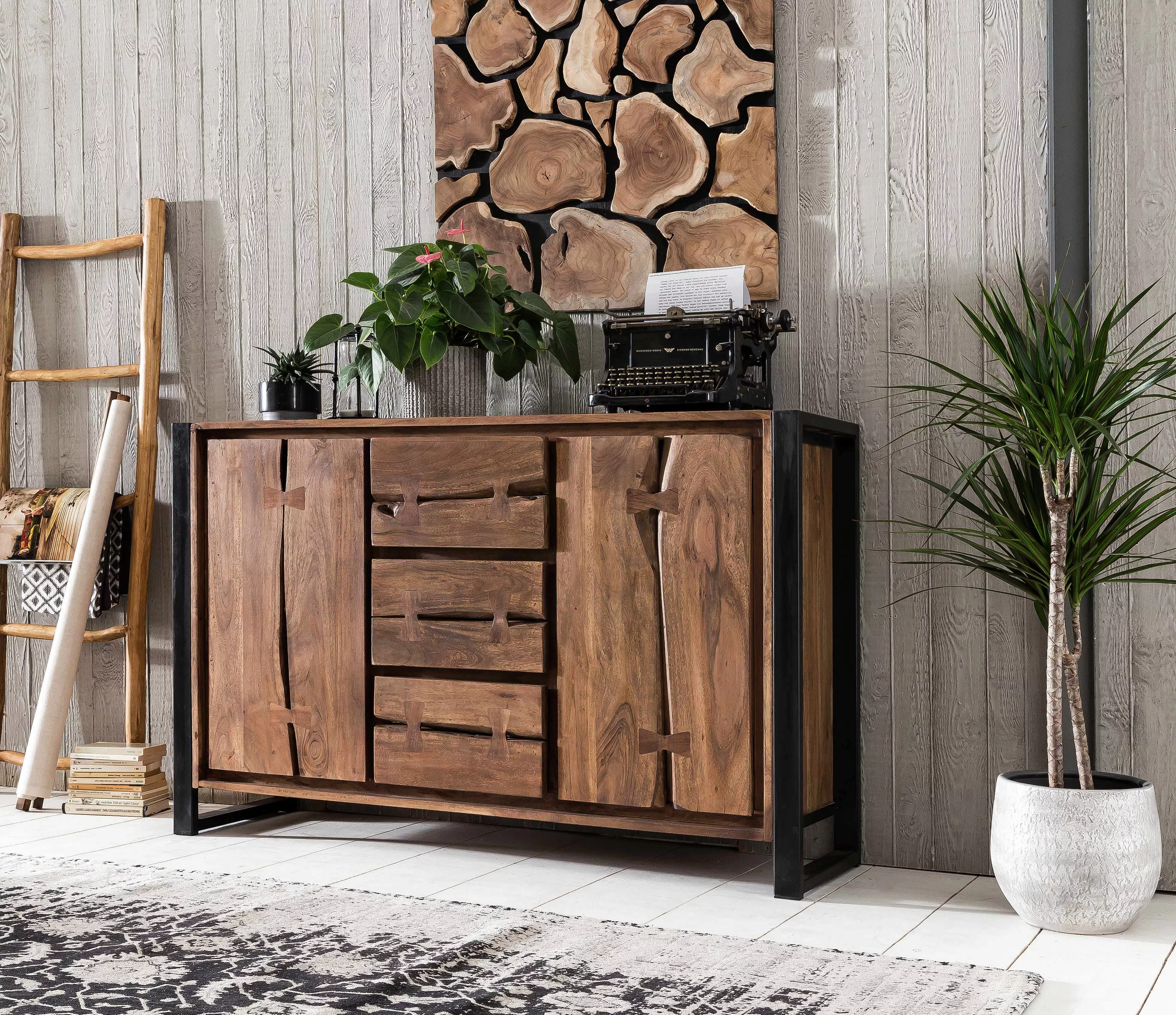 SIT Sideboard "Live Edge", aus Akazienholz, markante Baumkanten in der Fron günstig online kaufen