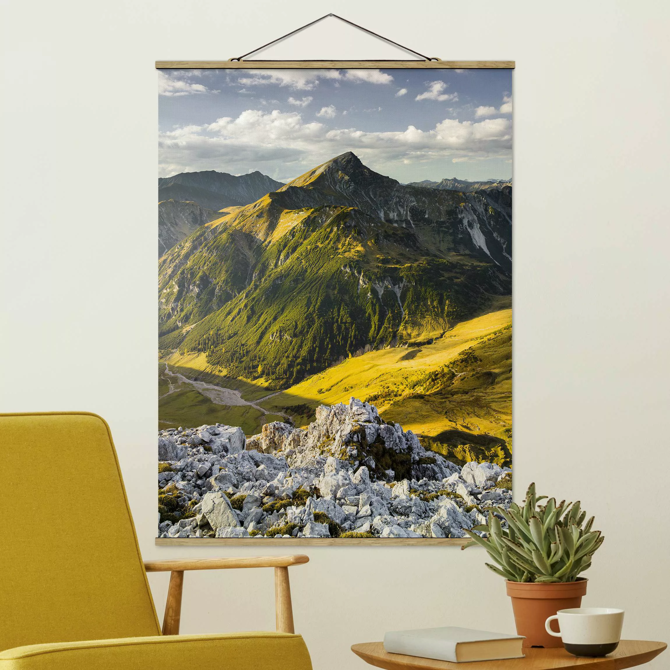 Stoffbild Berge mit Posterleisten - Hochformat Berge und Tal der Lechtaler günstig online kaufen
