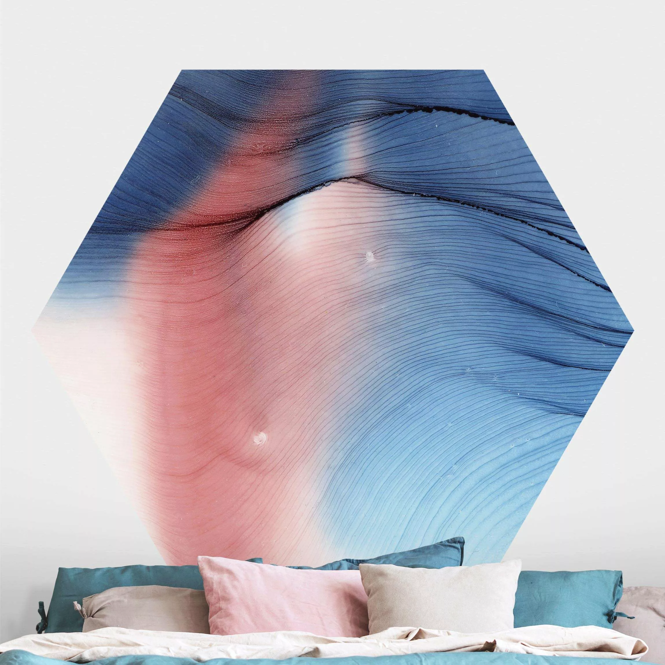 Hexagon Fototapete selbstklebend Melierter Farbtanz in Blau mit Rot günstig online kaufen