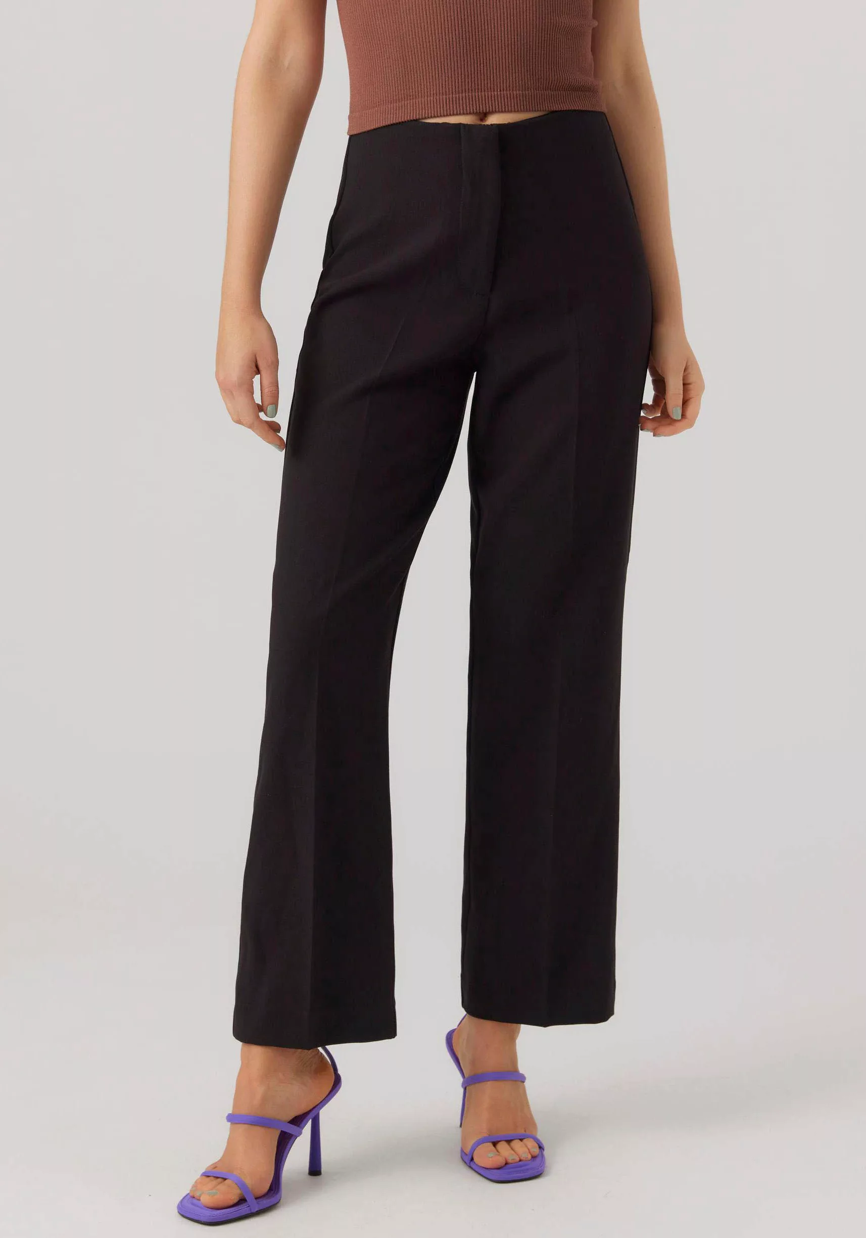 Vero Moda Anzughose "VMSANDY HW STRAIGHT ANKLE PANT NOOS", mit Stretch günstig online kaufen