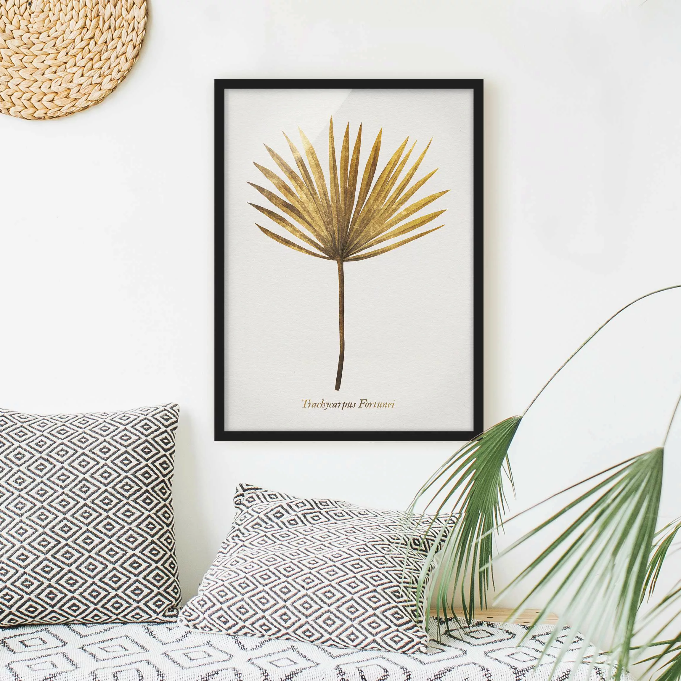 Bild mit Rahmen Blumen - Hochformat Gold - Palmenblatt günstig online kaufen